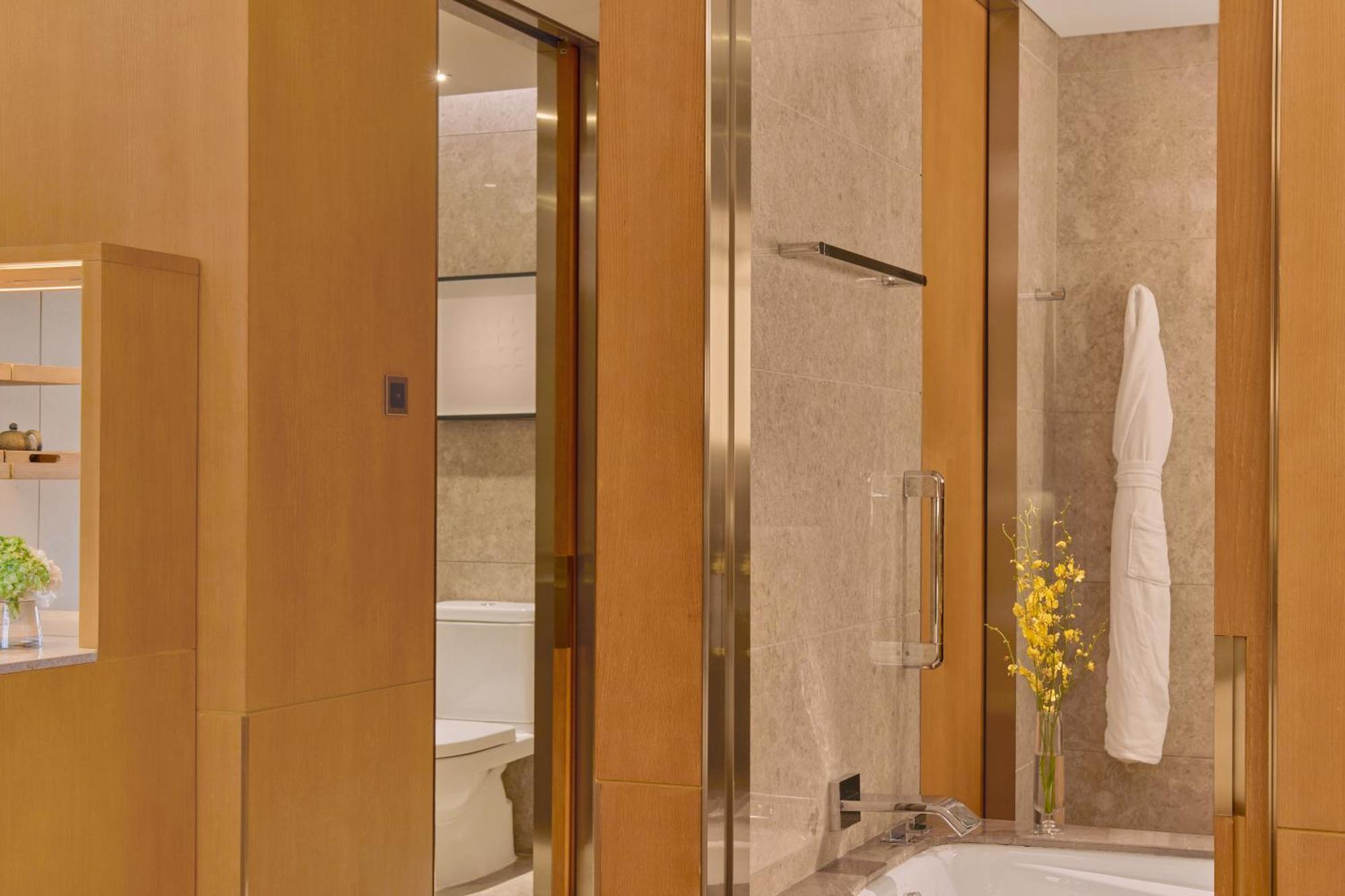 King Room,1731541214:JPEG