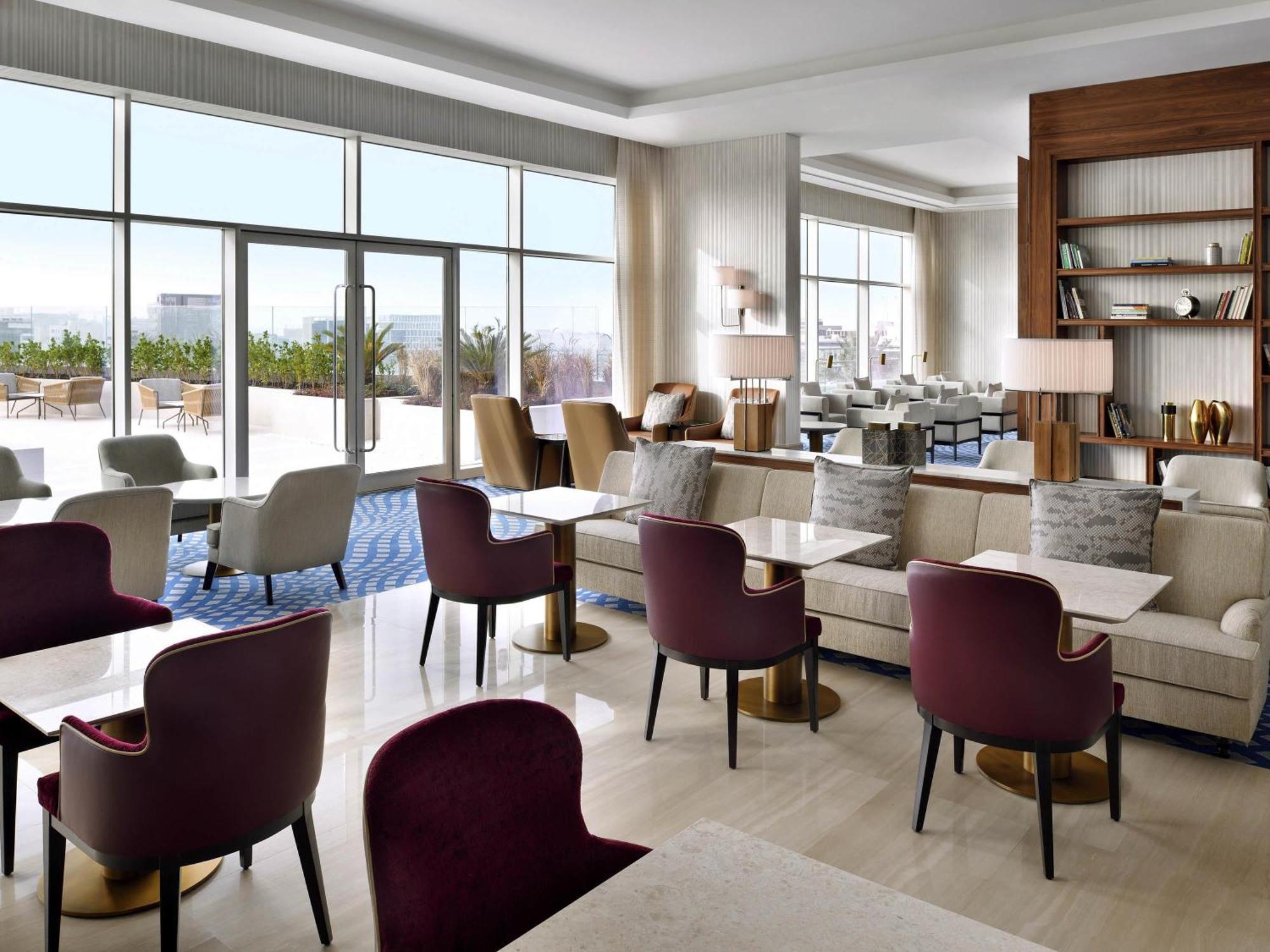 Executive King Room, Sea View with Lounge Access, Breakfast, Evening drinks and Canapés,1731567880:JPEG