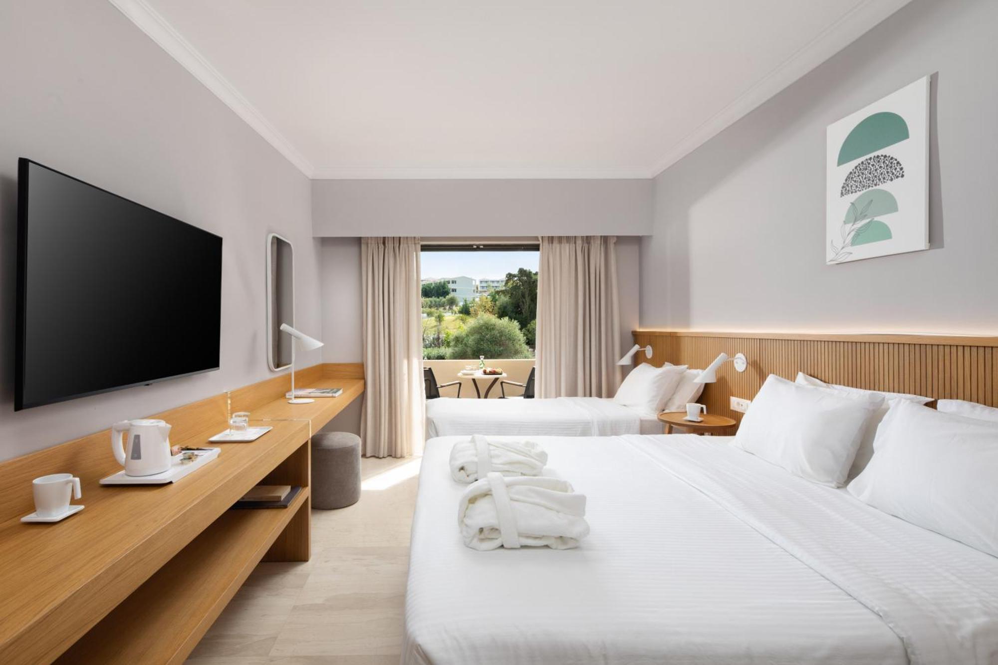 Double or Twin Room Garden View