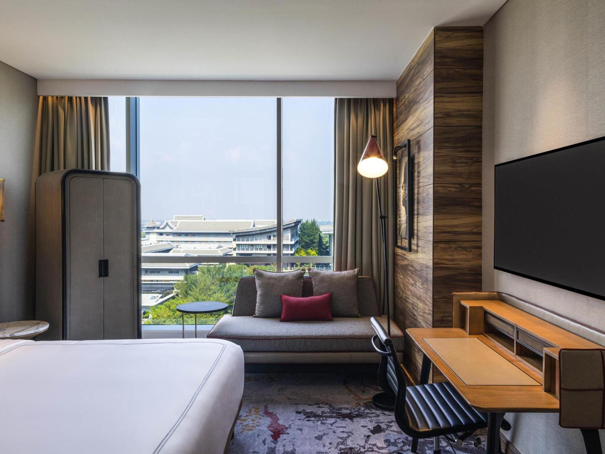 Swiss Executive King Room - Executive Floor,1731617719:JPEG