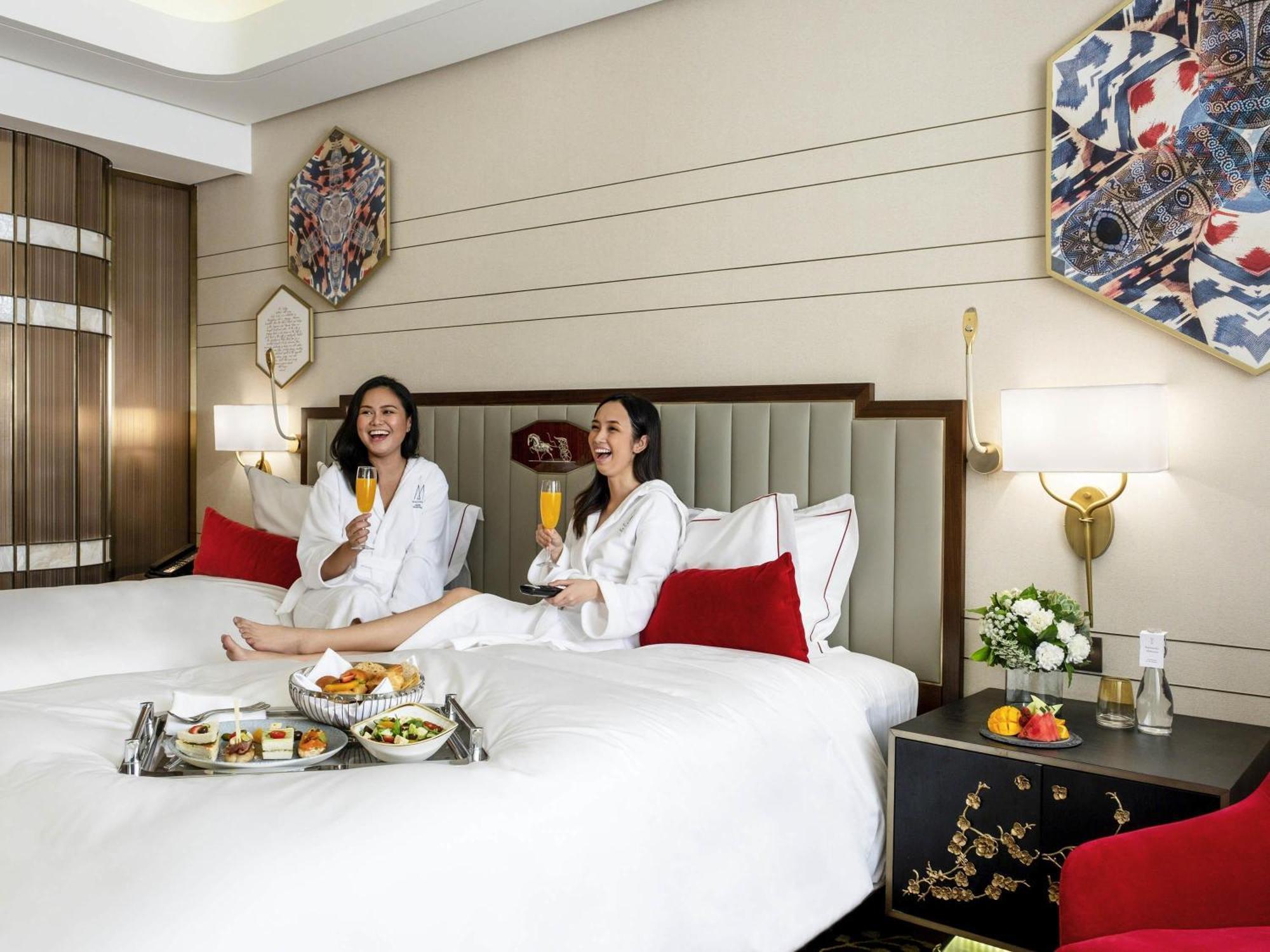 Superior Atrium Twin Room