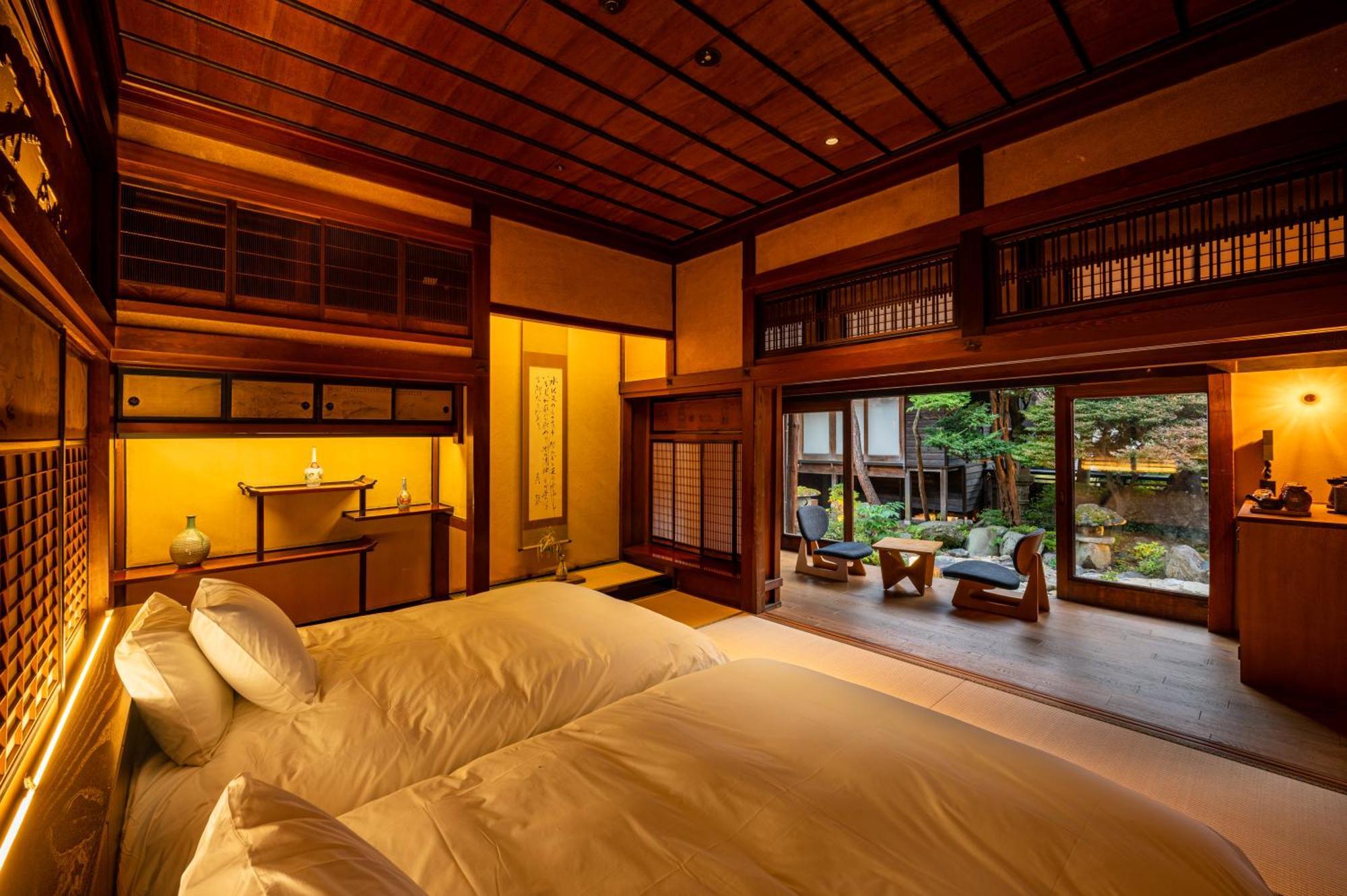 Suite with Garden View - Main Building - 105