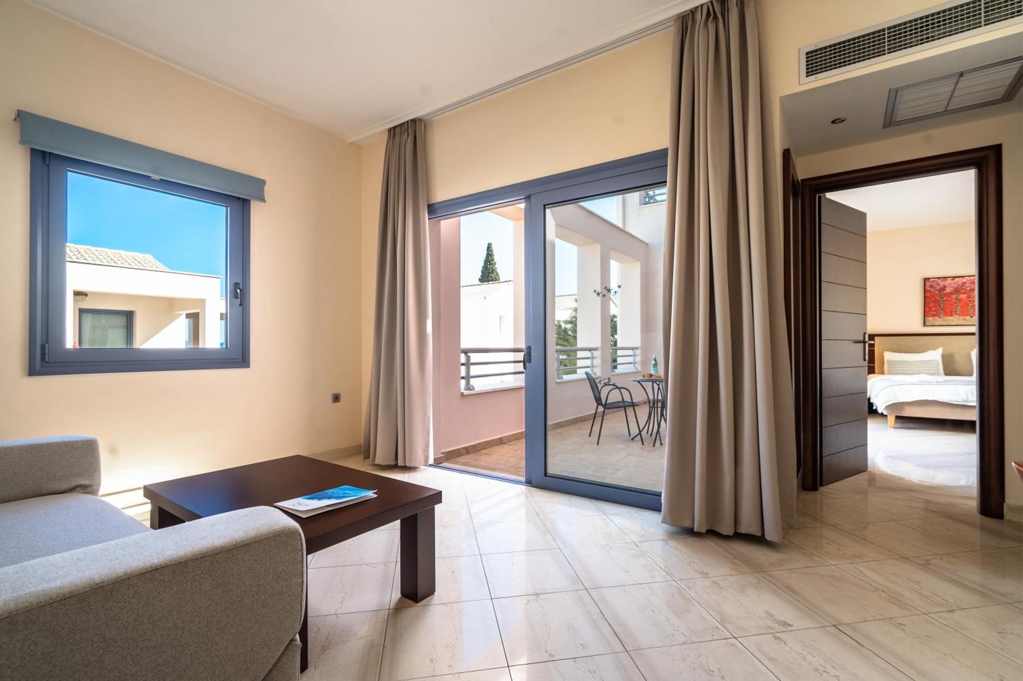 Suite Garden View,1739385855:JPEG