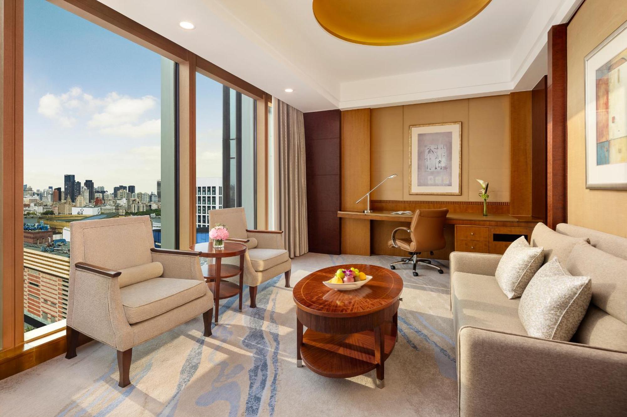 Premier King Room