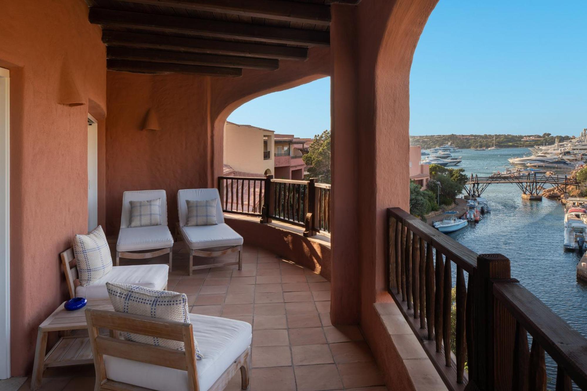 Premium Suite Kind Size Bed Sea View Terrace