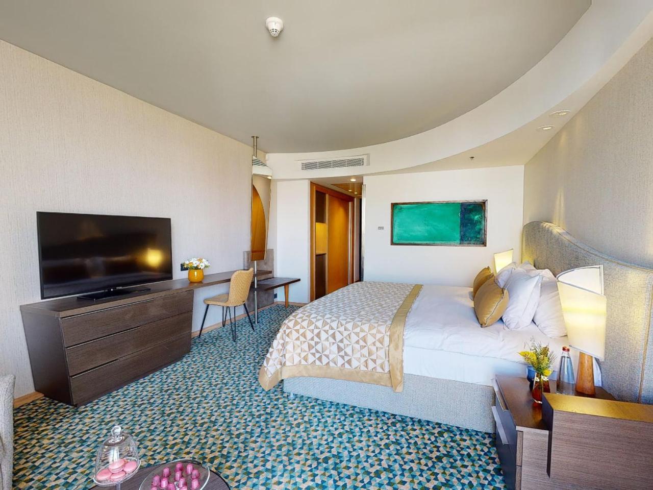 Eilat room