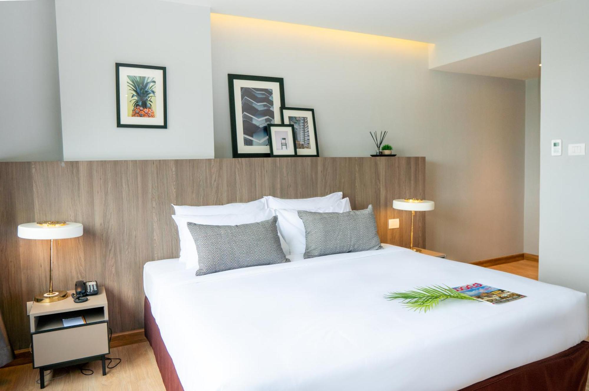 Standard King Room