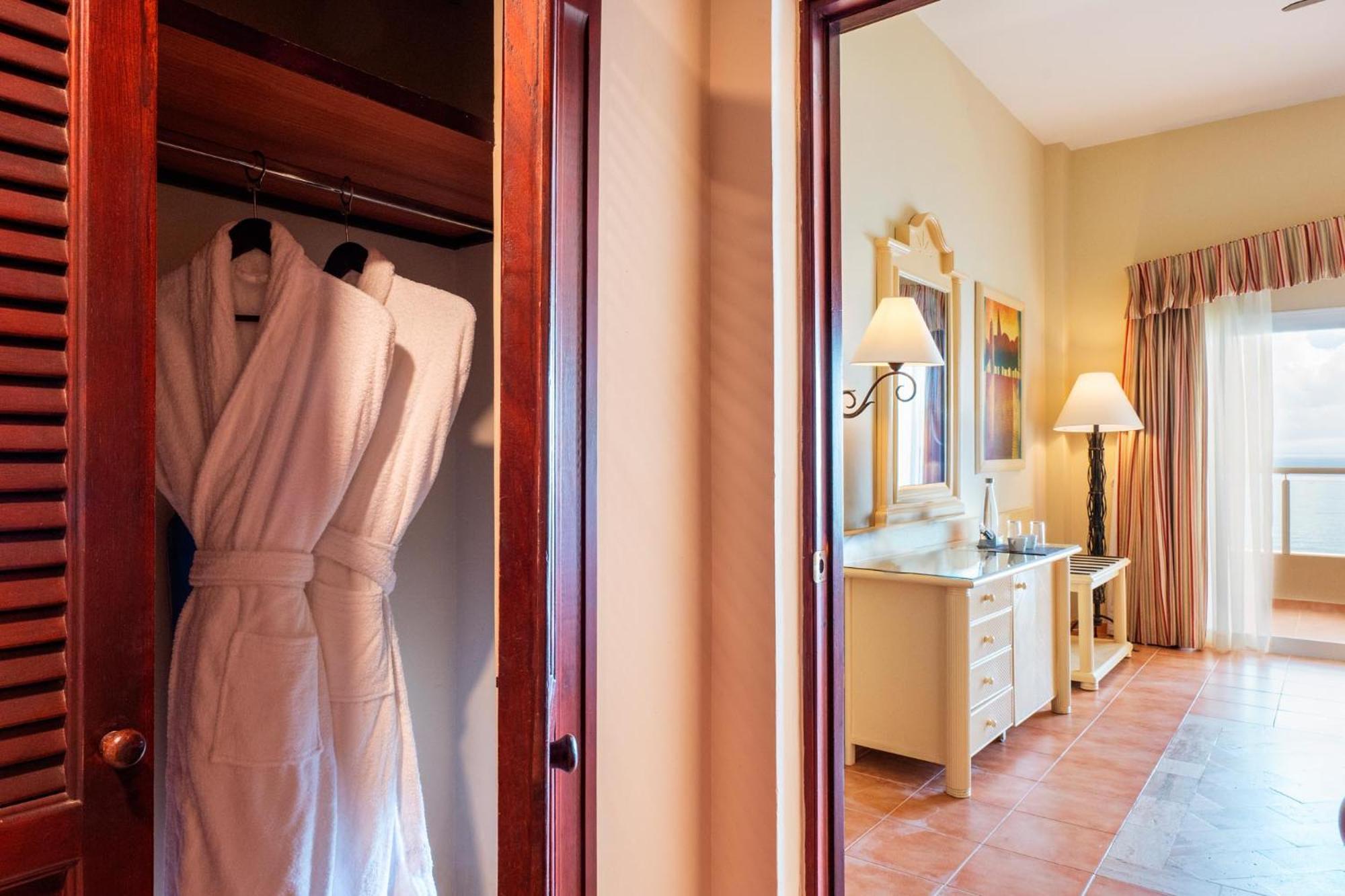 Deluxe Double Room Sea View