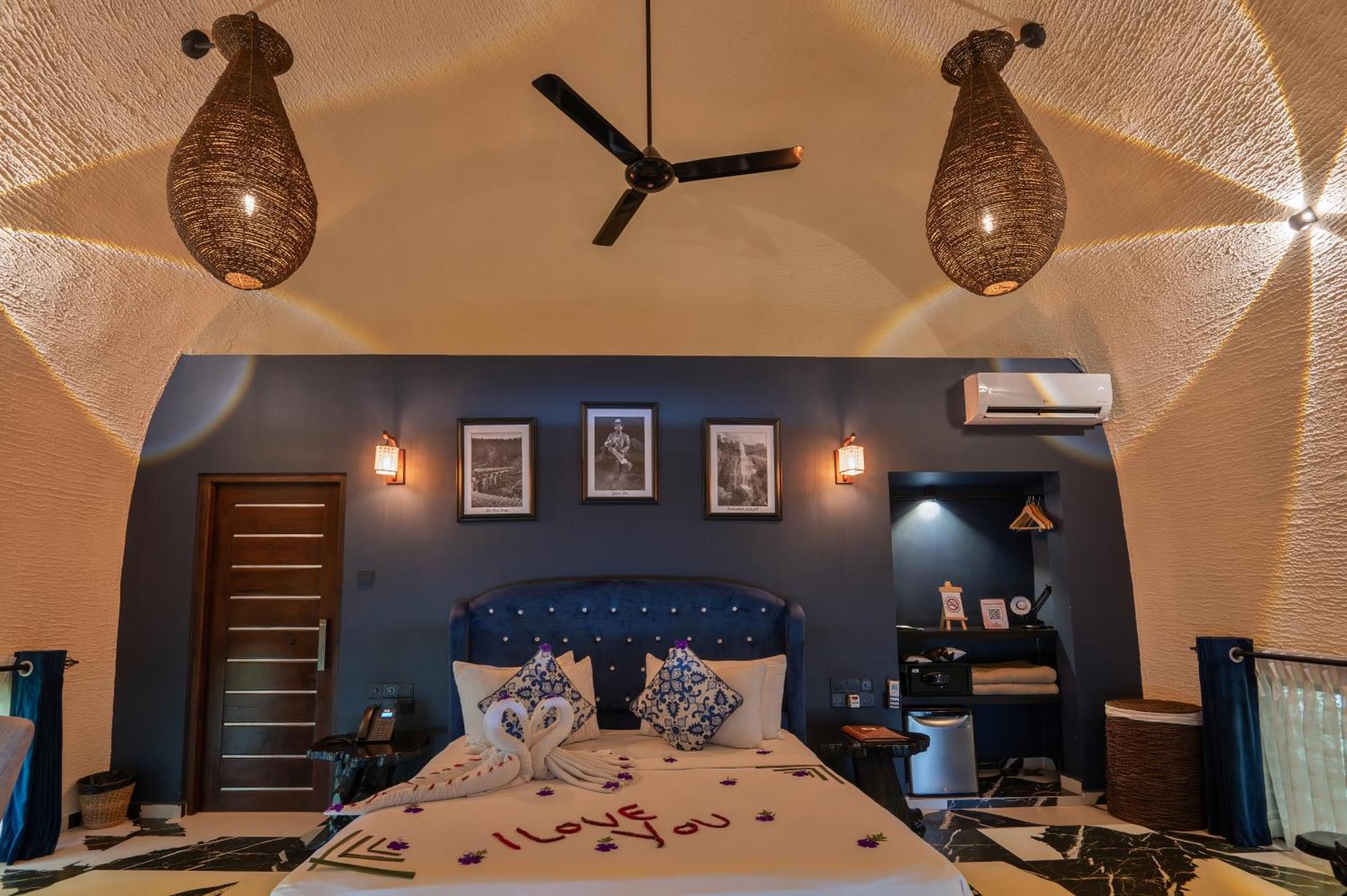 King Room Mountain View