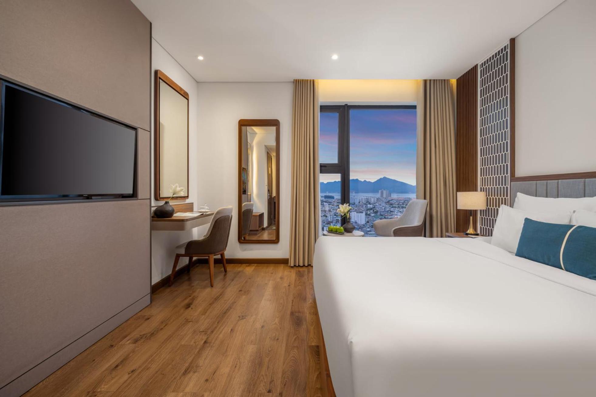 Deluxe Double Room with City View - Afternoon Tea Included,1739727163:JPEG