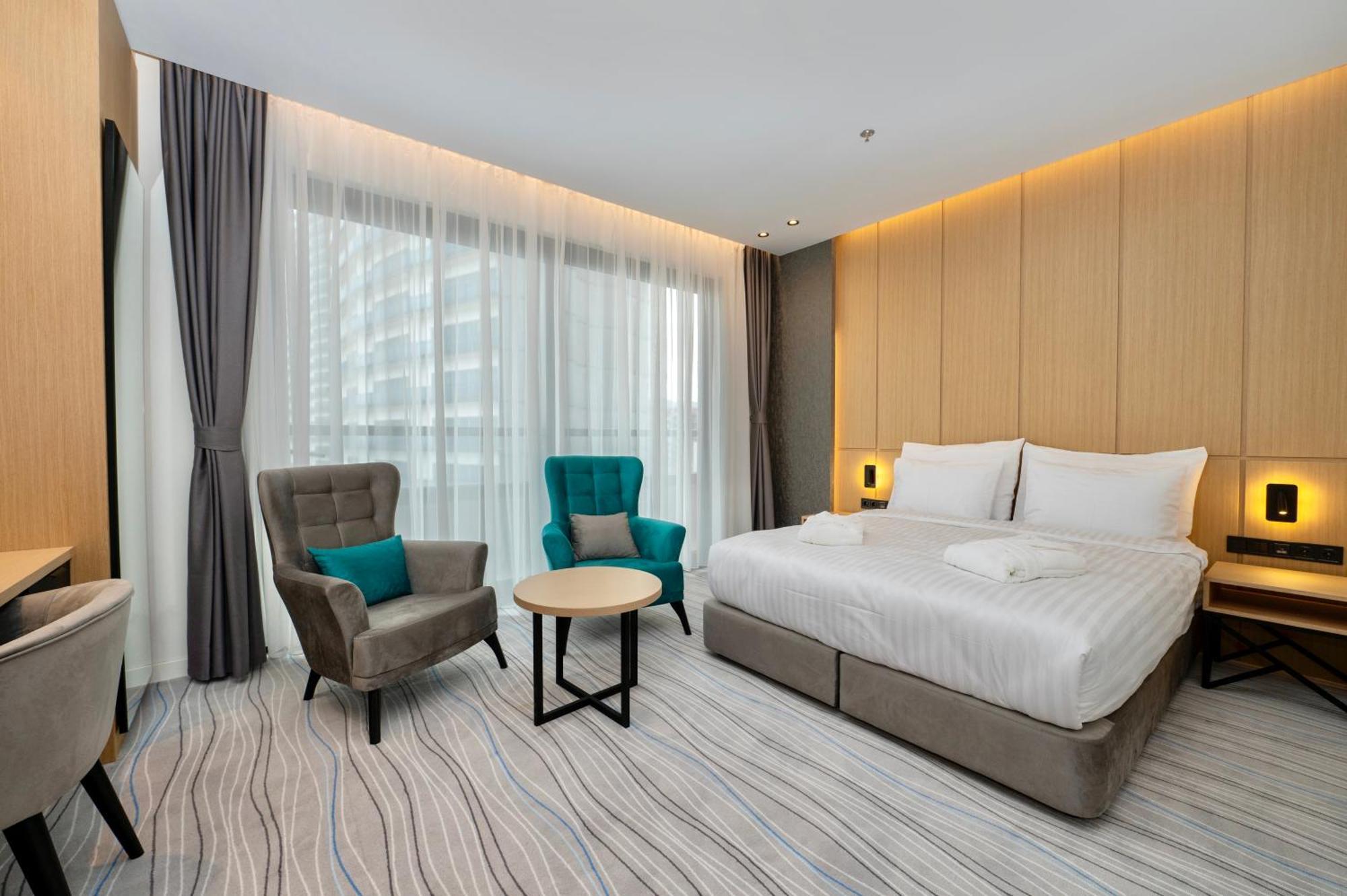 Double Room with Balcony and Sea View,1739786283:JPEG