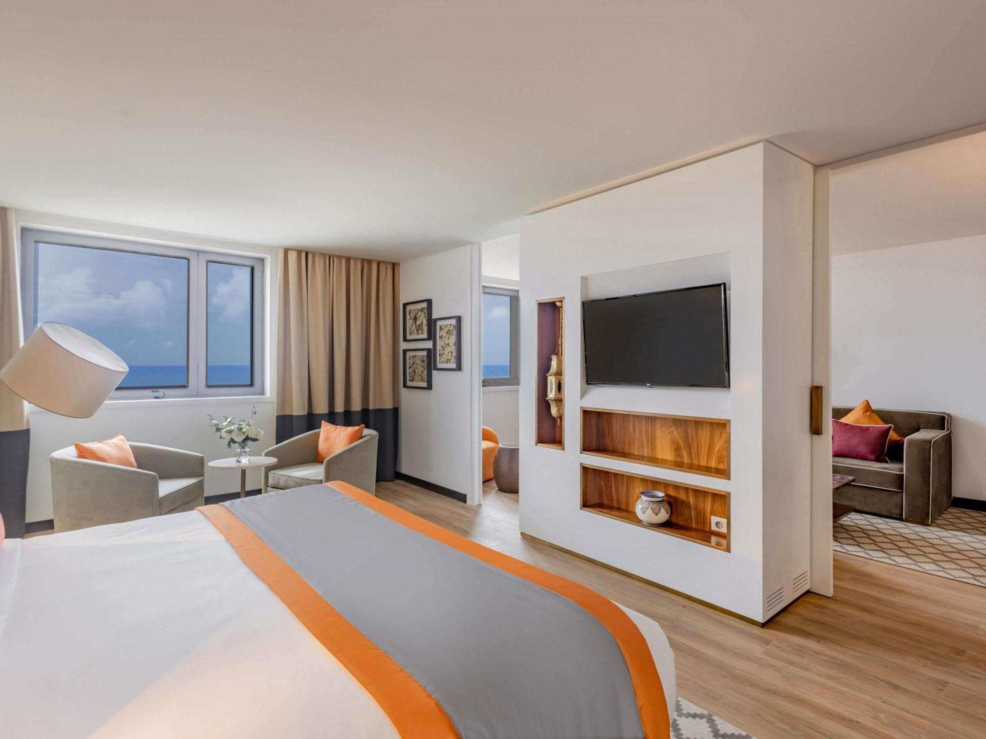 Junior King Suite with Sofa Bed and Ocean View,1739849254:JPEG