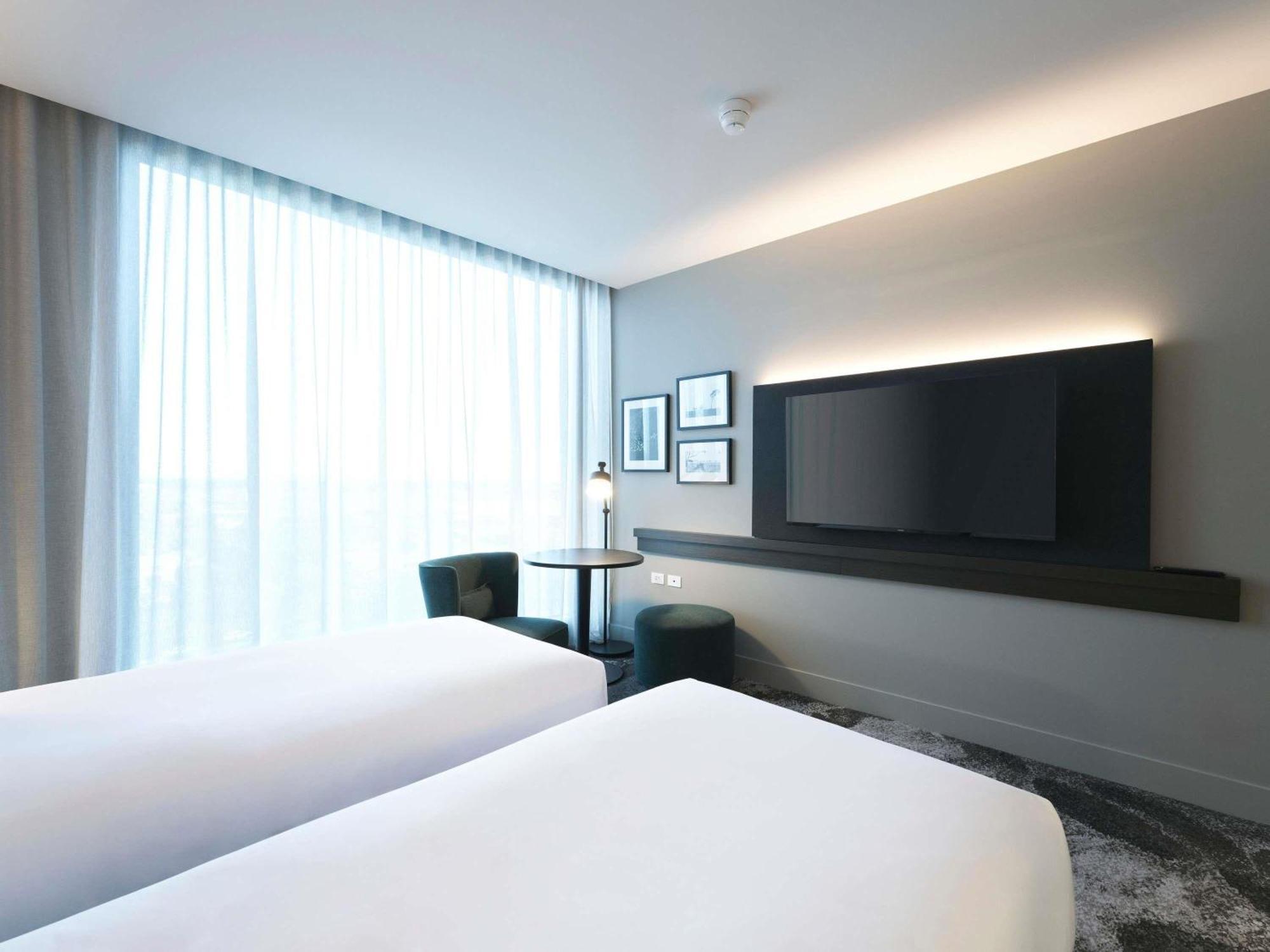 Deluxe Room Two Zip Beds
