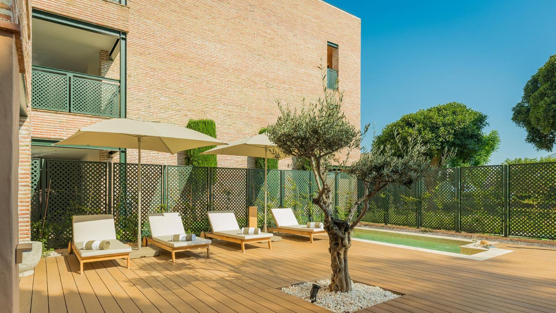 Suite mit Gartenblick
