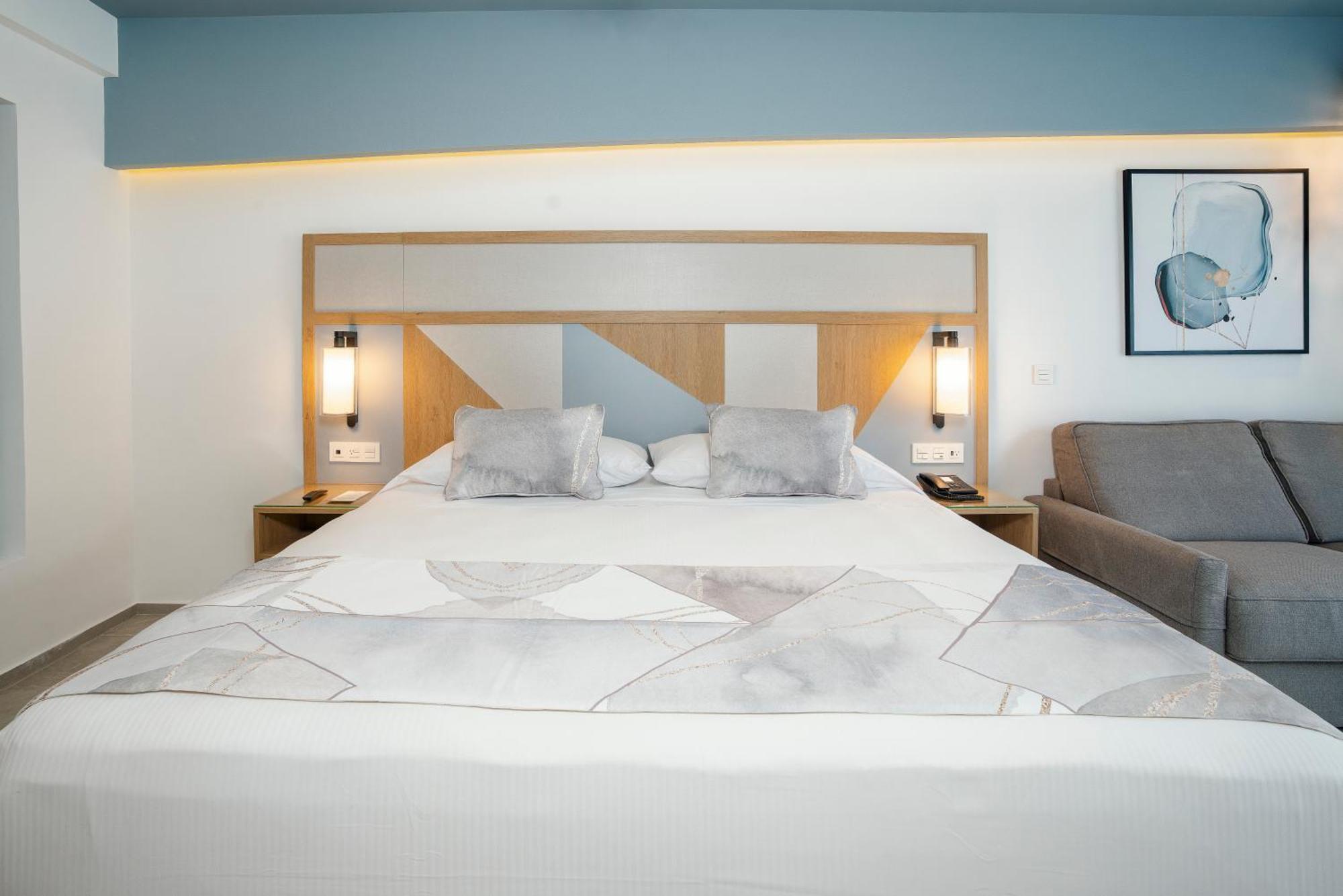 Double Room Riu Party Adults Only 18yrs