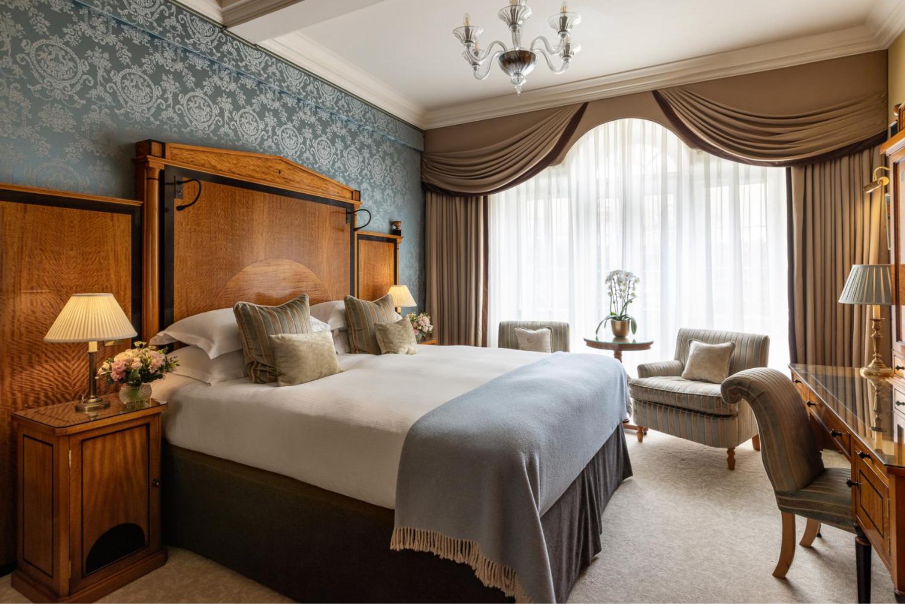 Superior Double or Twin Room,1742579810:JPEG