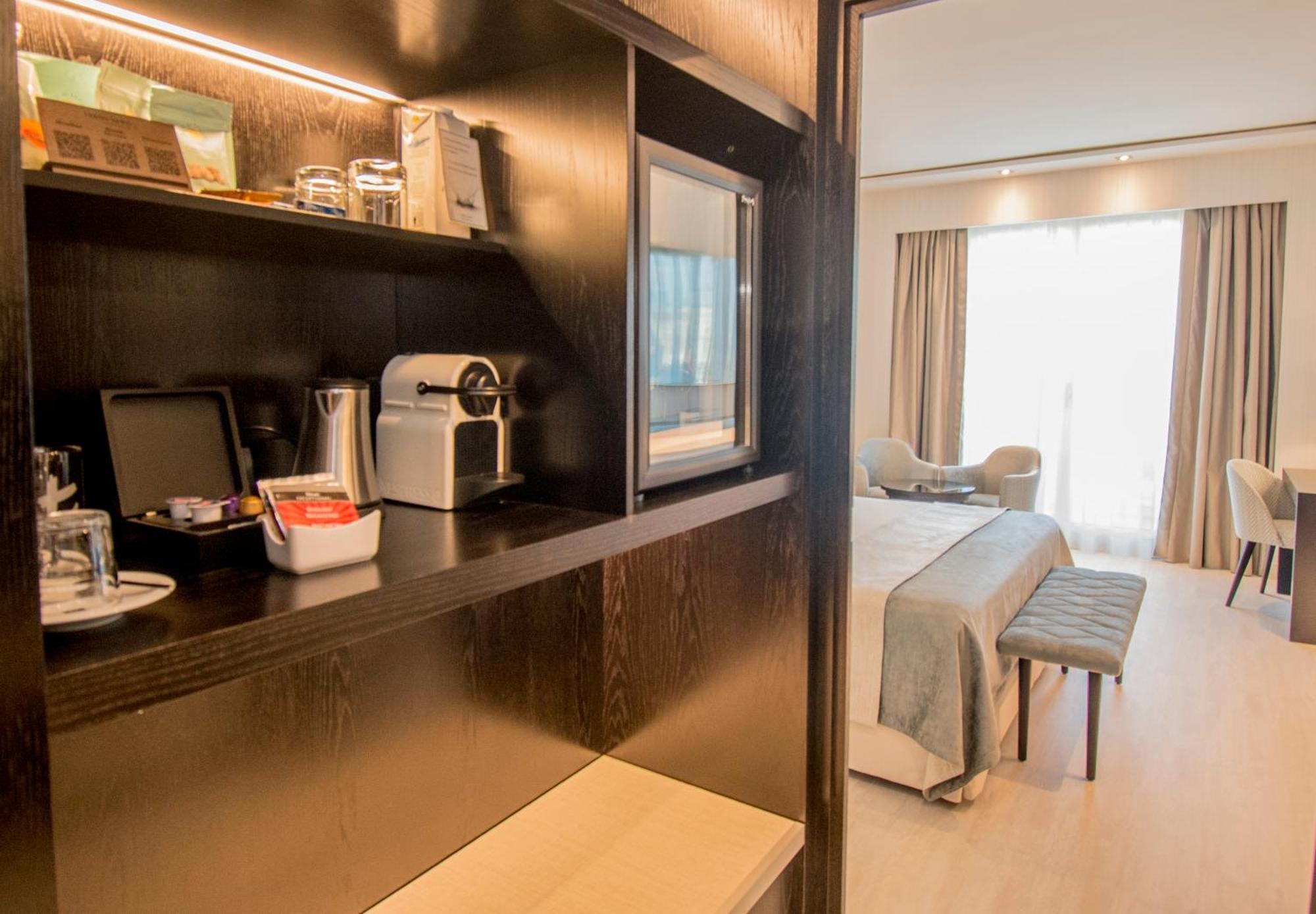 Executive Double or Twin Room Sea View Terrace