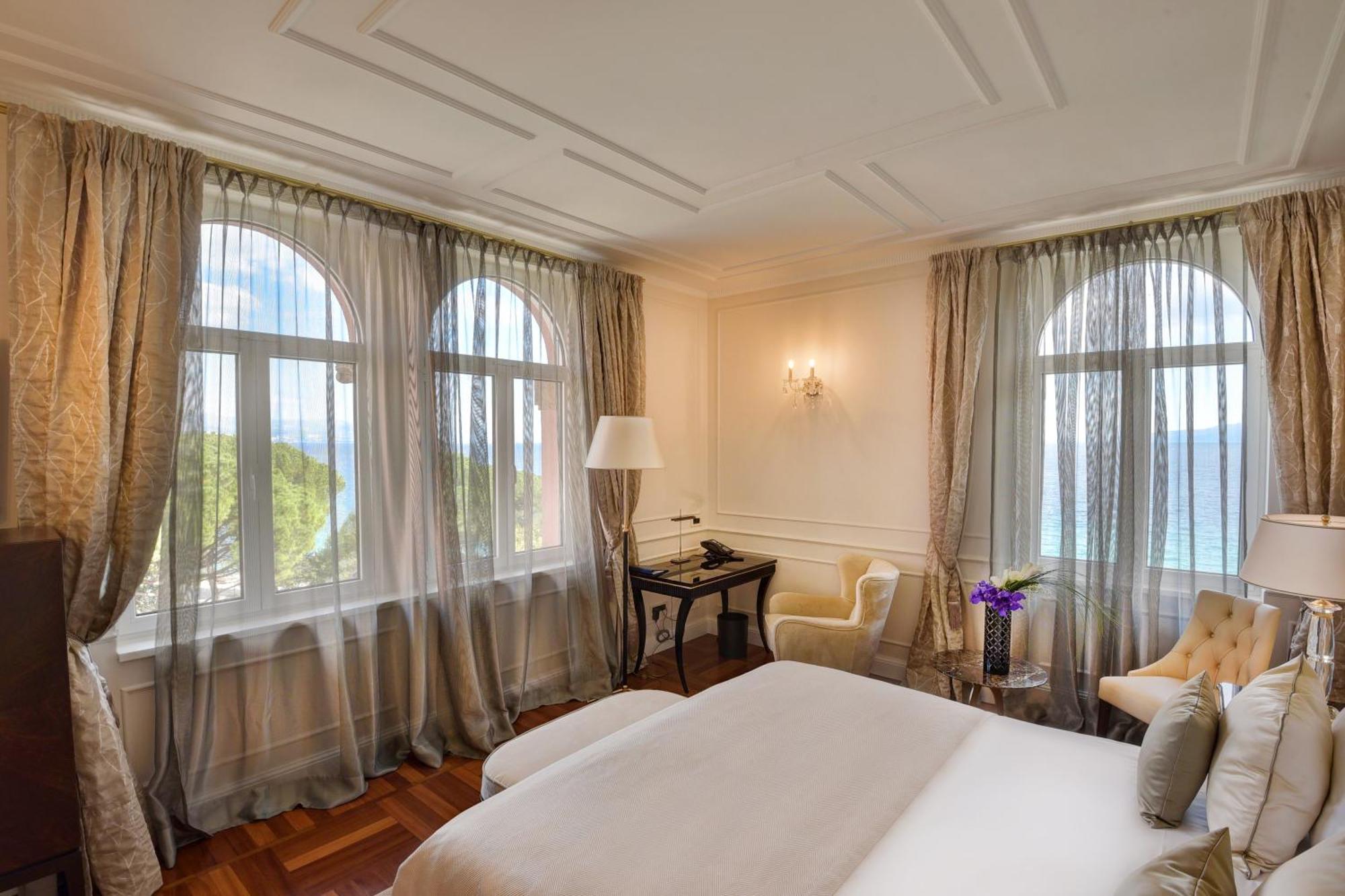 Deluxe Double Room Sea View