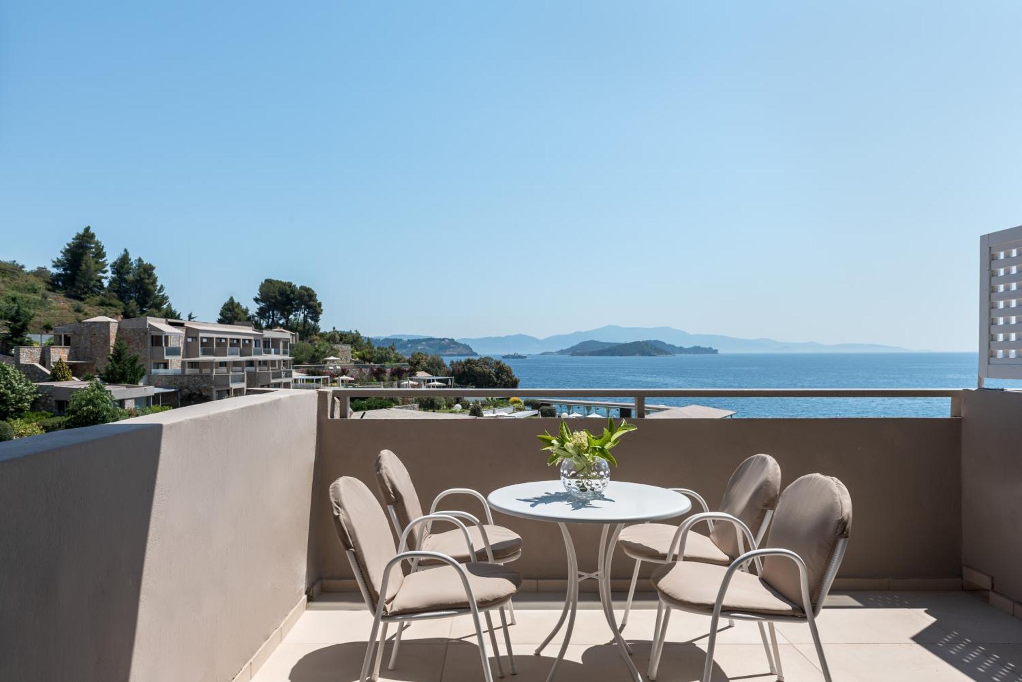 Superior Double with Sea View,1742621064:JPEG