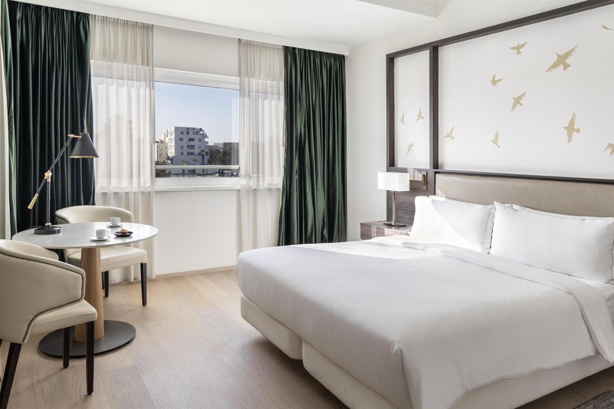 Executive King Suite