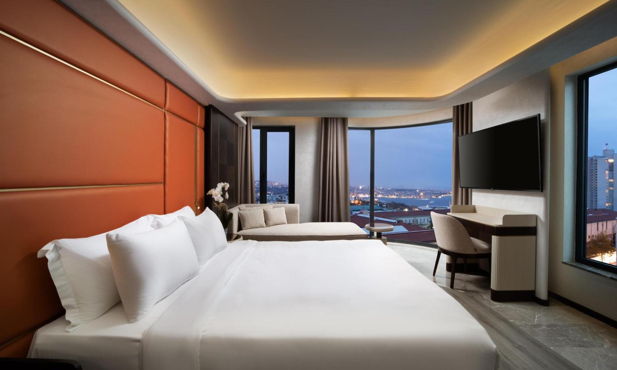Junior Suite,1765170629:JPEG