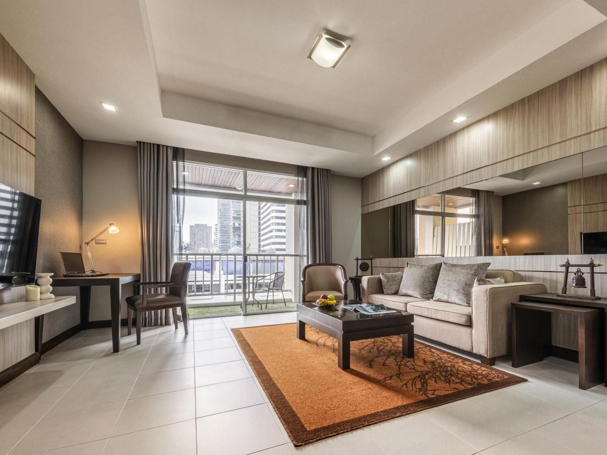 Executive King Suite