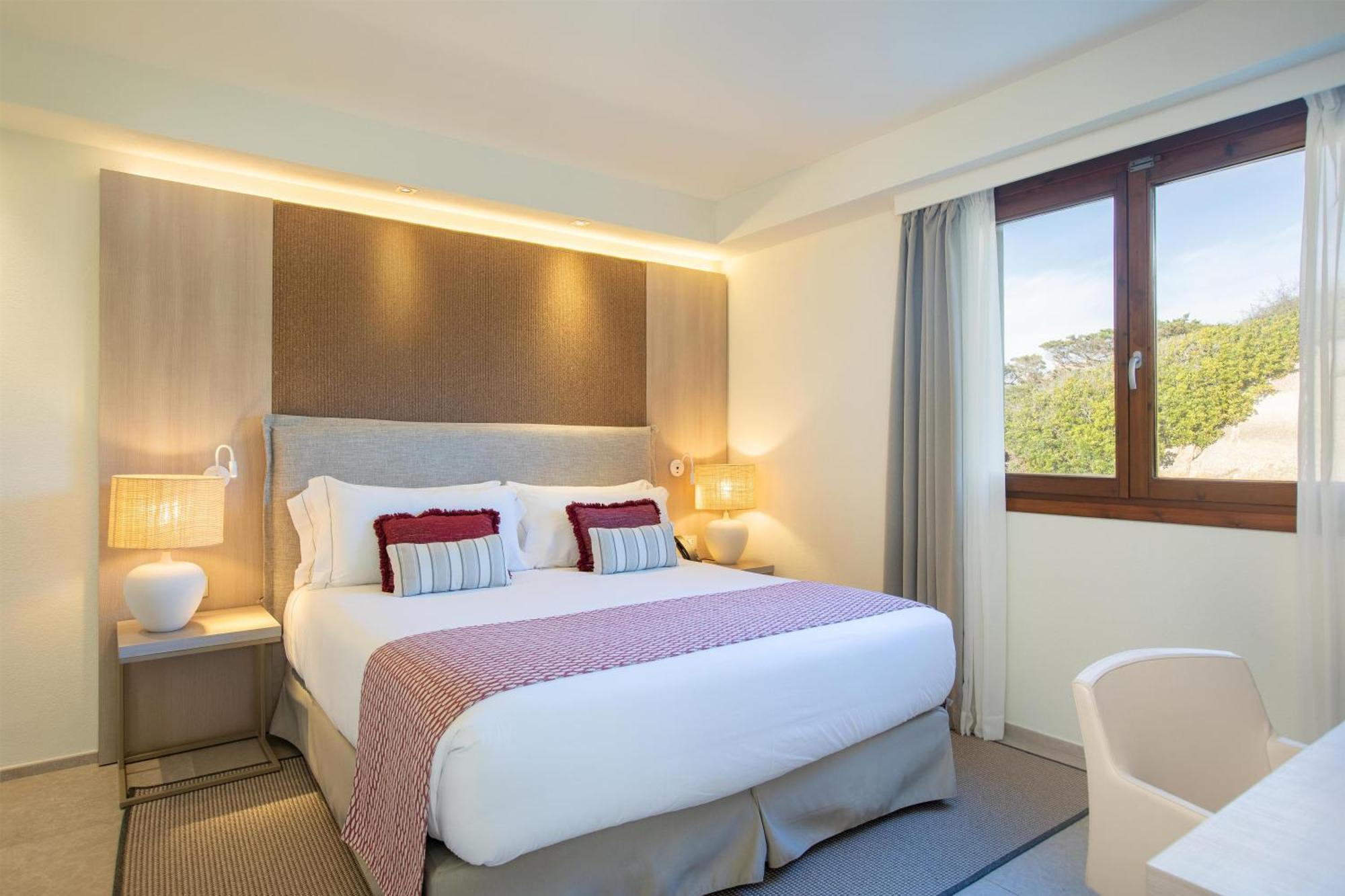 Deluxe King Room,1742634402:JPEG