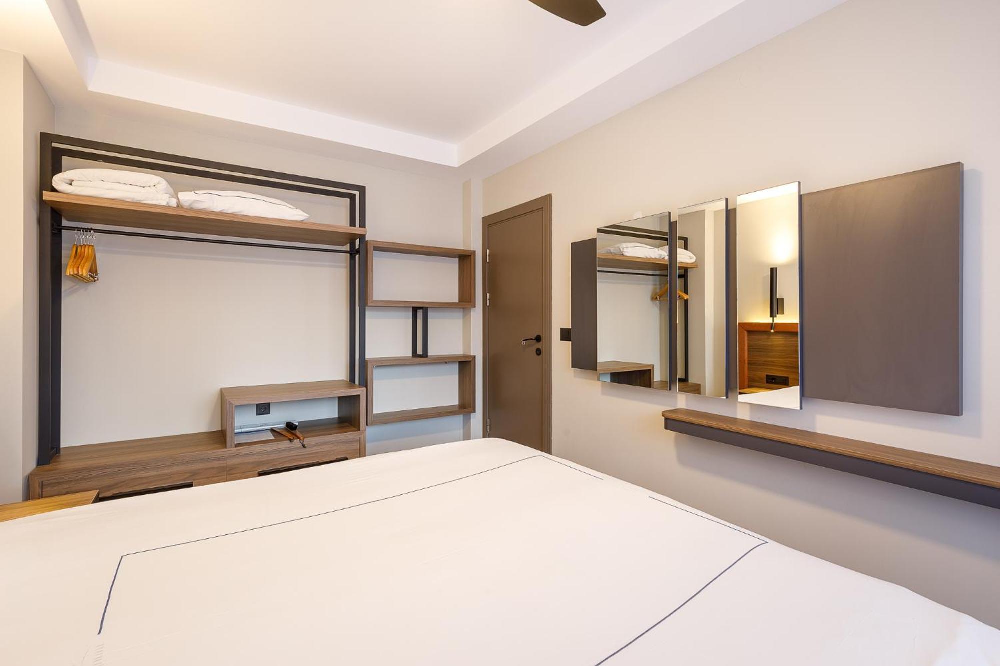 Deluxe Suite,1742654032:JPEG
