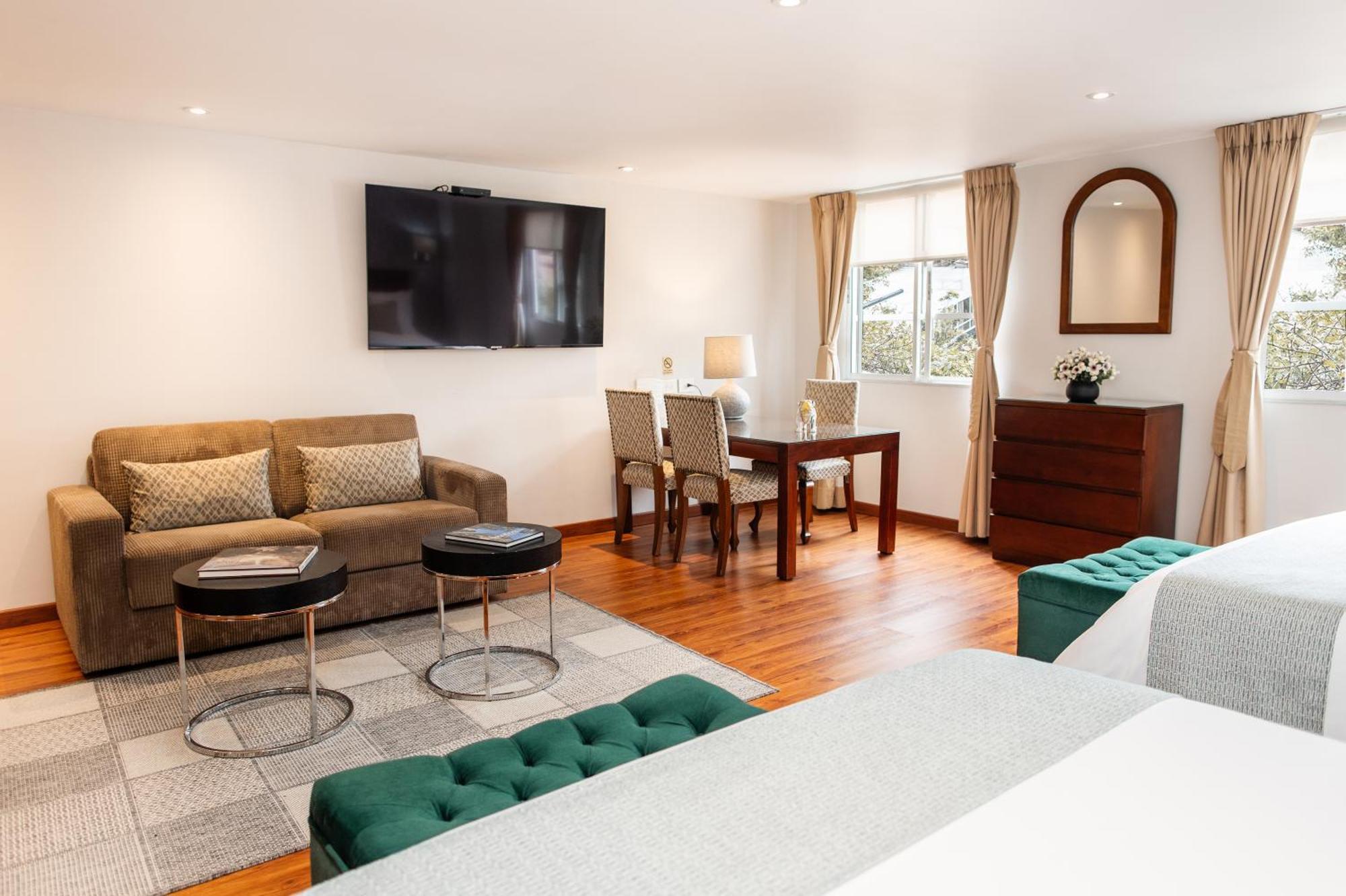 Standard Twin Room