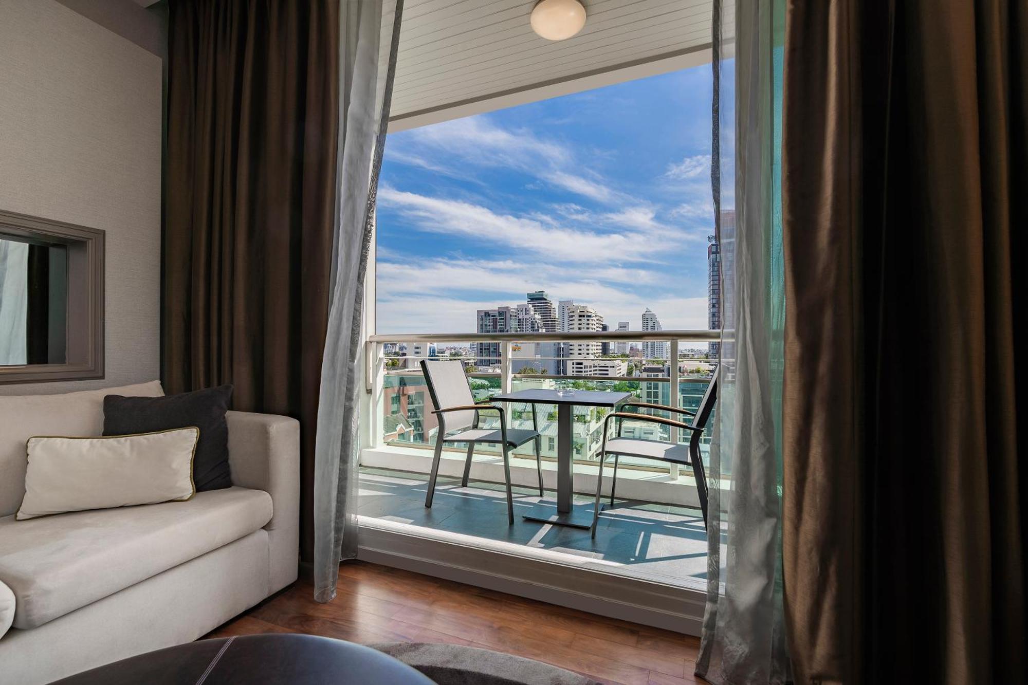 Balcony Suite