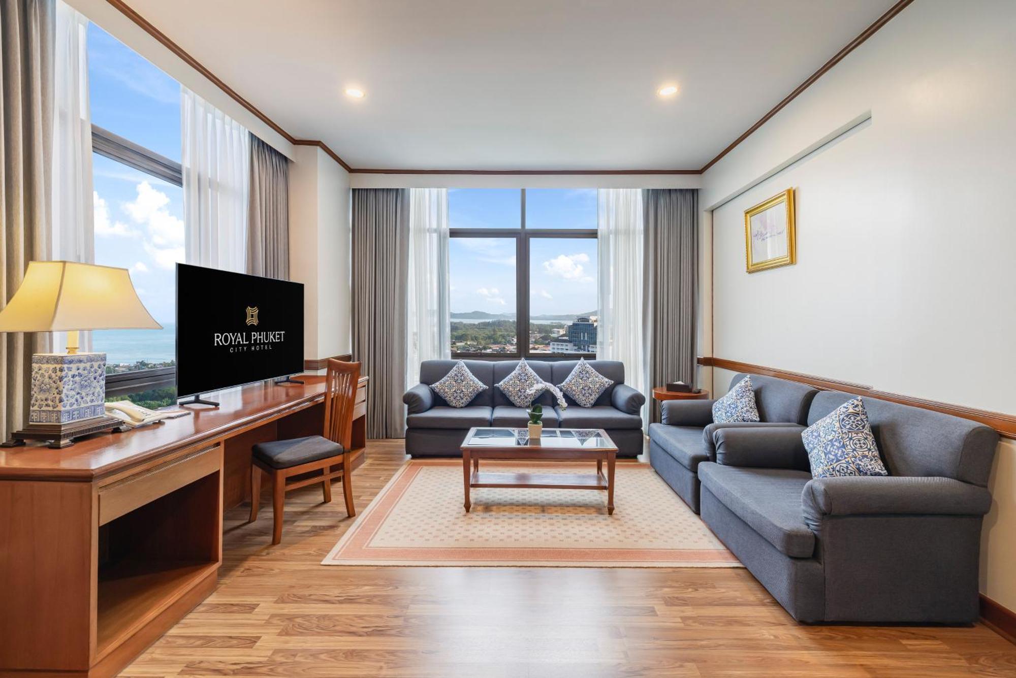 Executive Suite