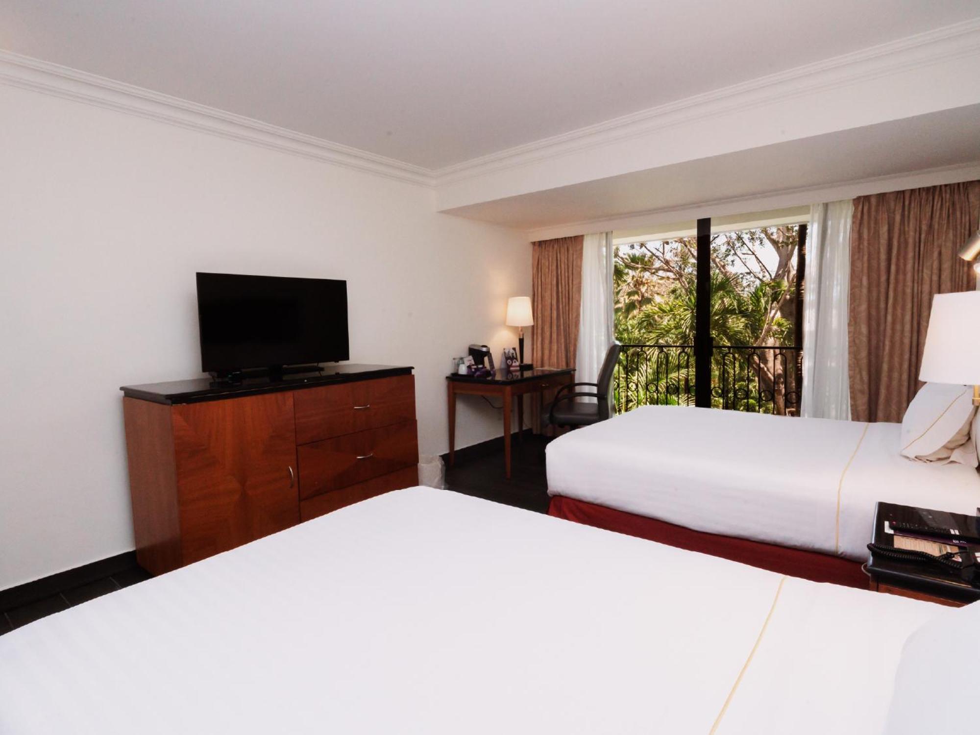 Deluxe Double Room Two Double Beds