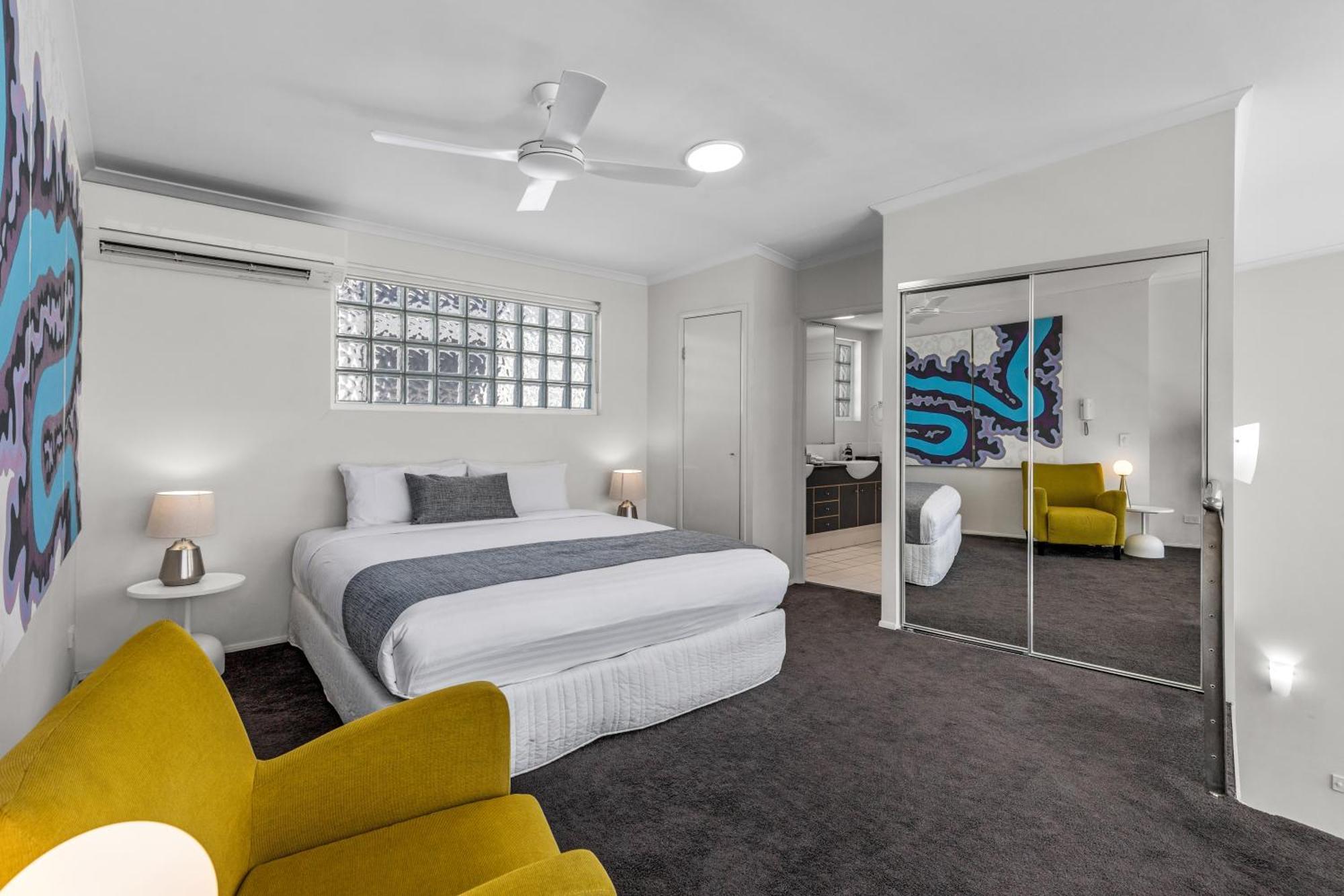 One-Bedroom Penthouse Mezzanine