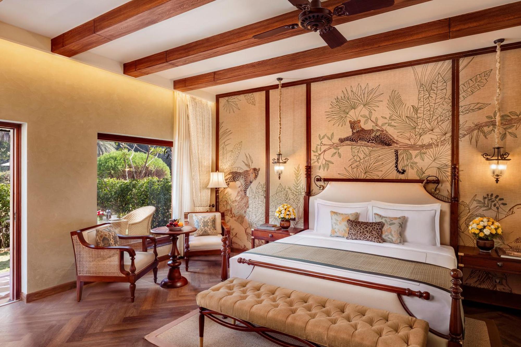 Luxury Room Sitout