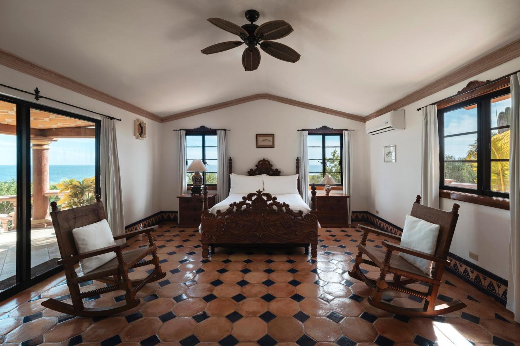 Casa Brisa - One-Bedroom House