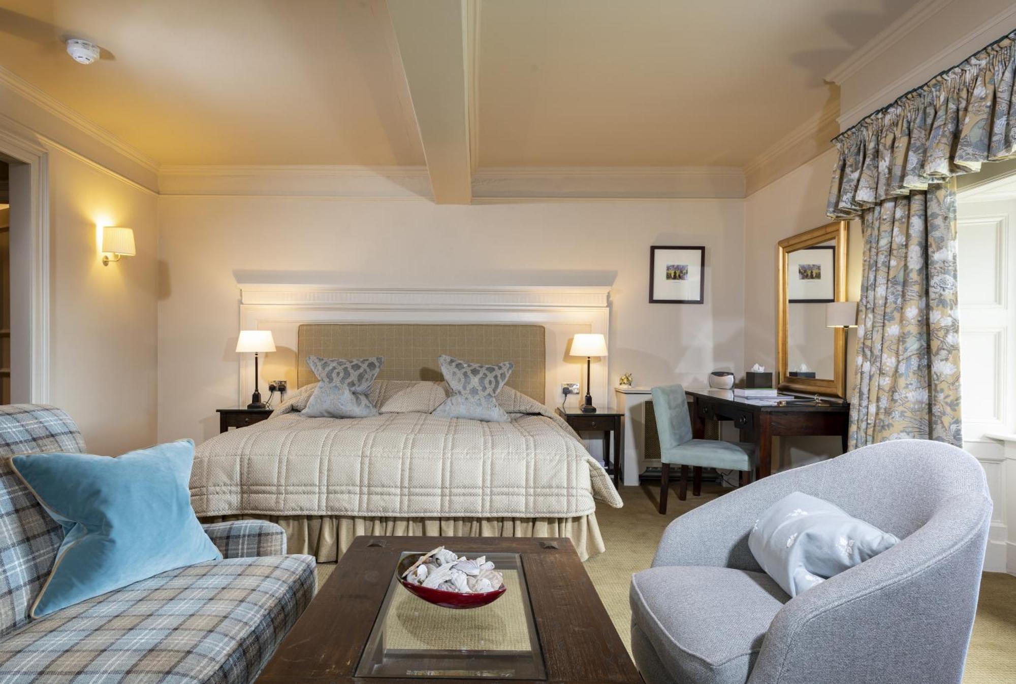Deluxe Double or Twin Room Garden View