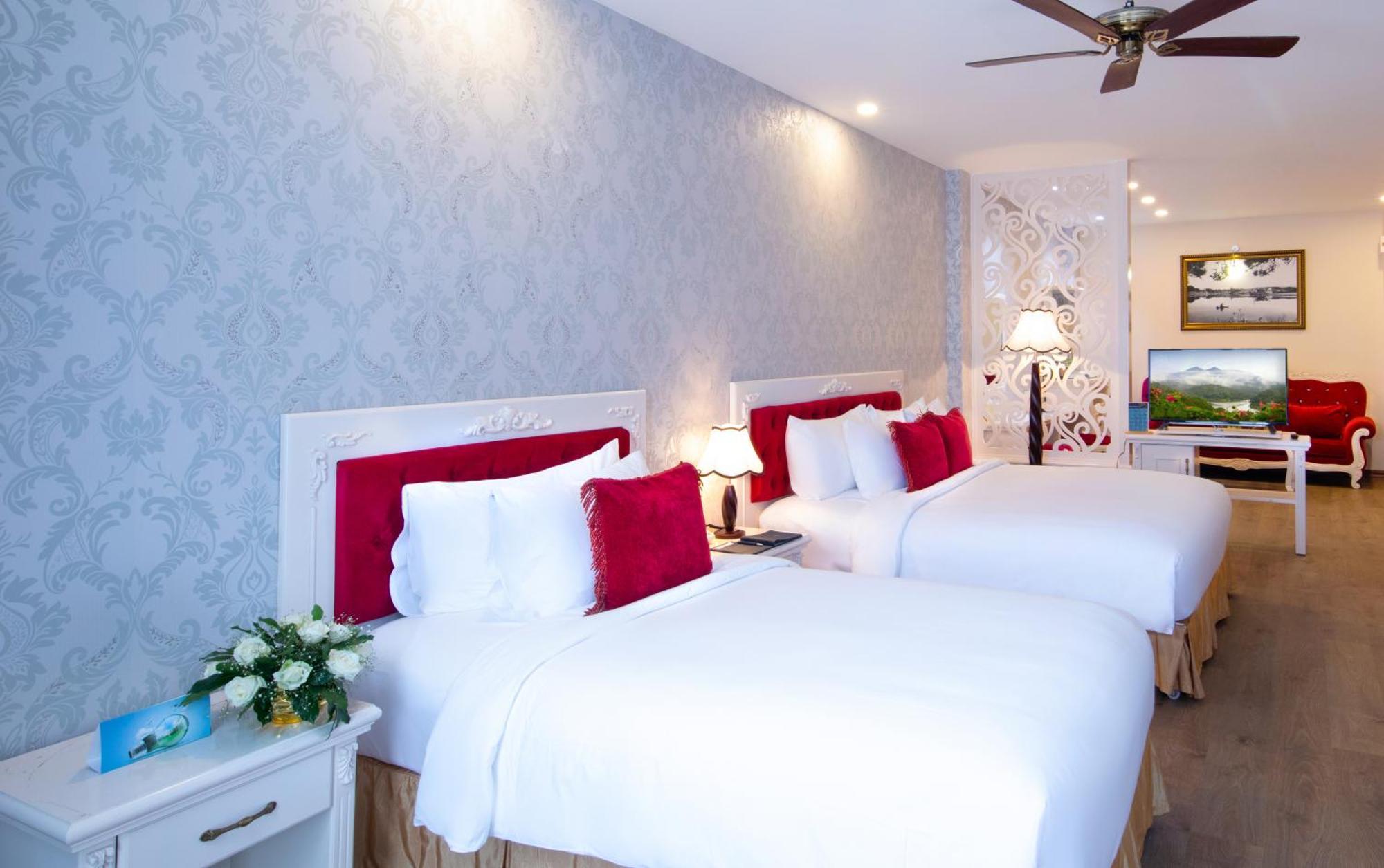Deluxe Triple Room