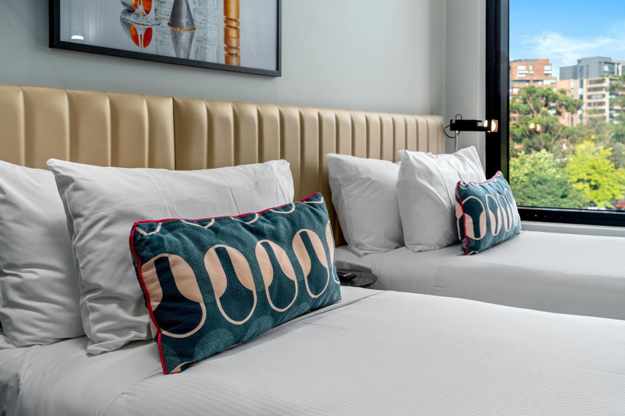 Veriu Suite Twin