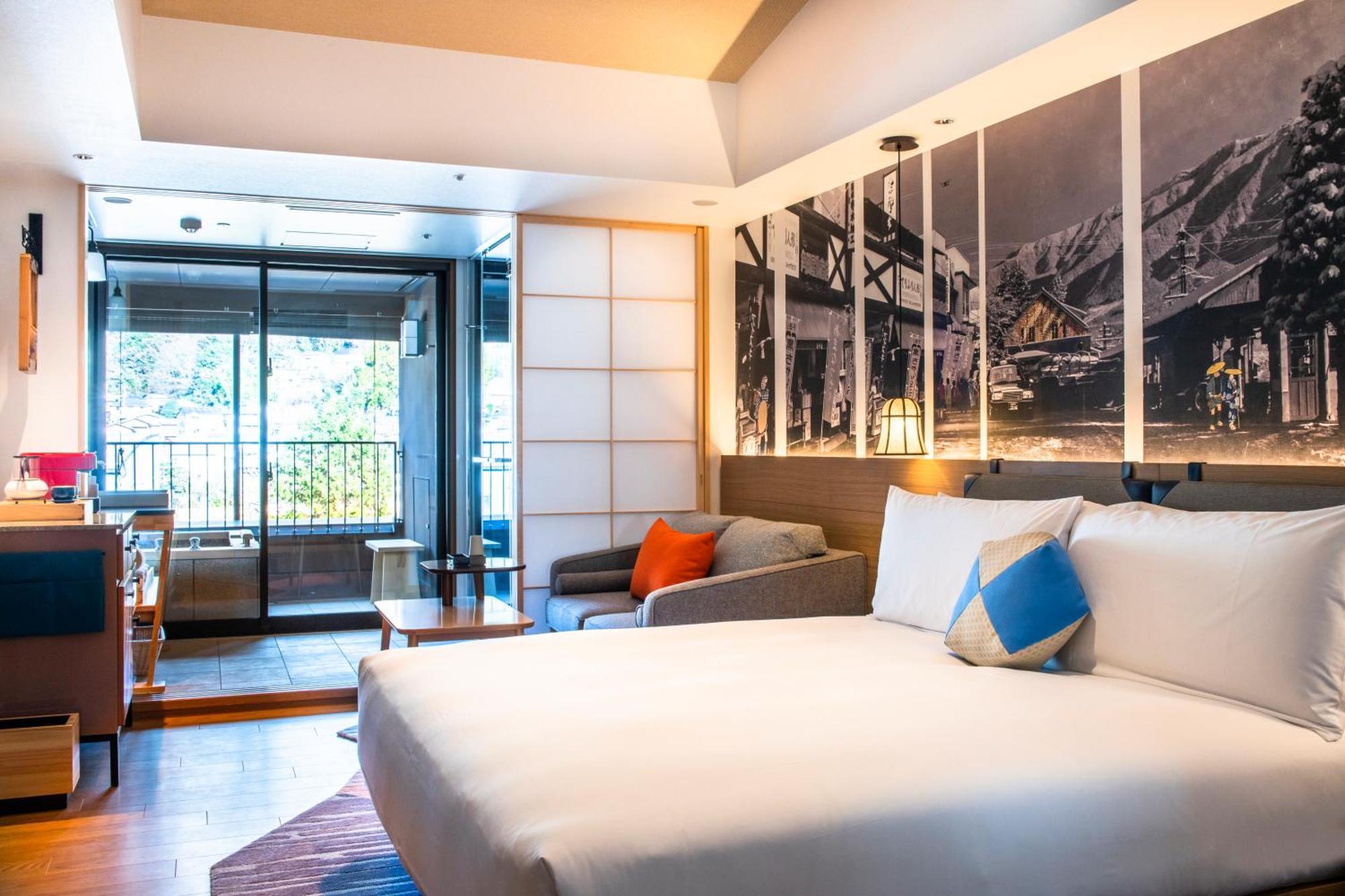 Standard King Room River View