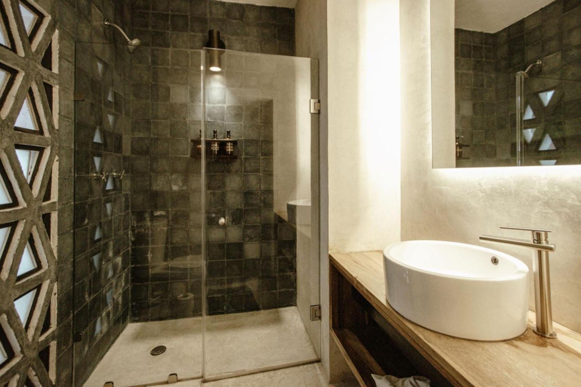Junior King Suite