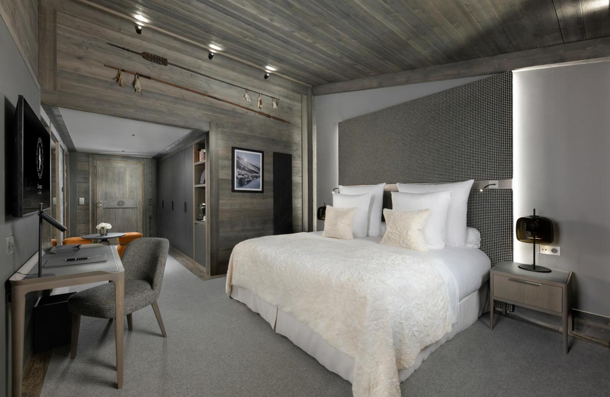 Double or Twin Room,1743369780:JPEG