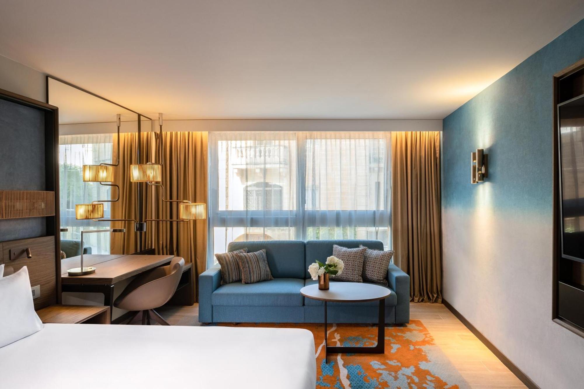King Room