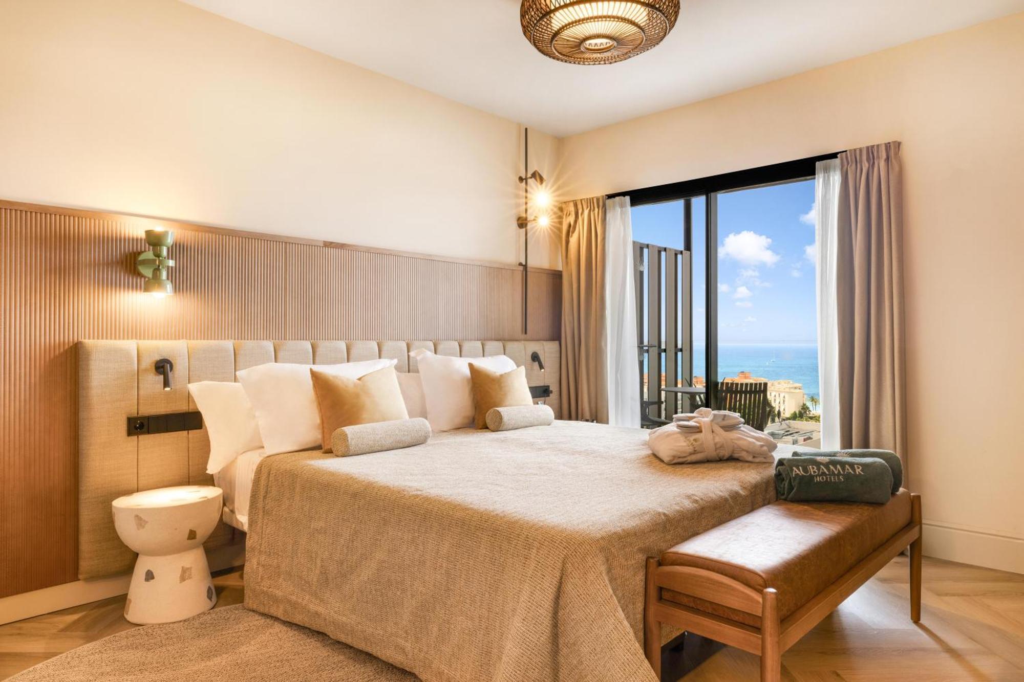 Double Room with Sea View,1756756257:JPEG