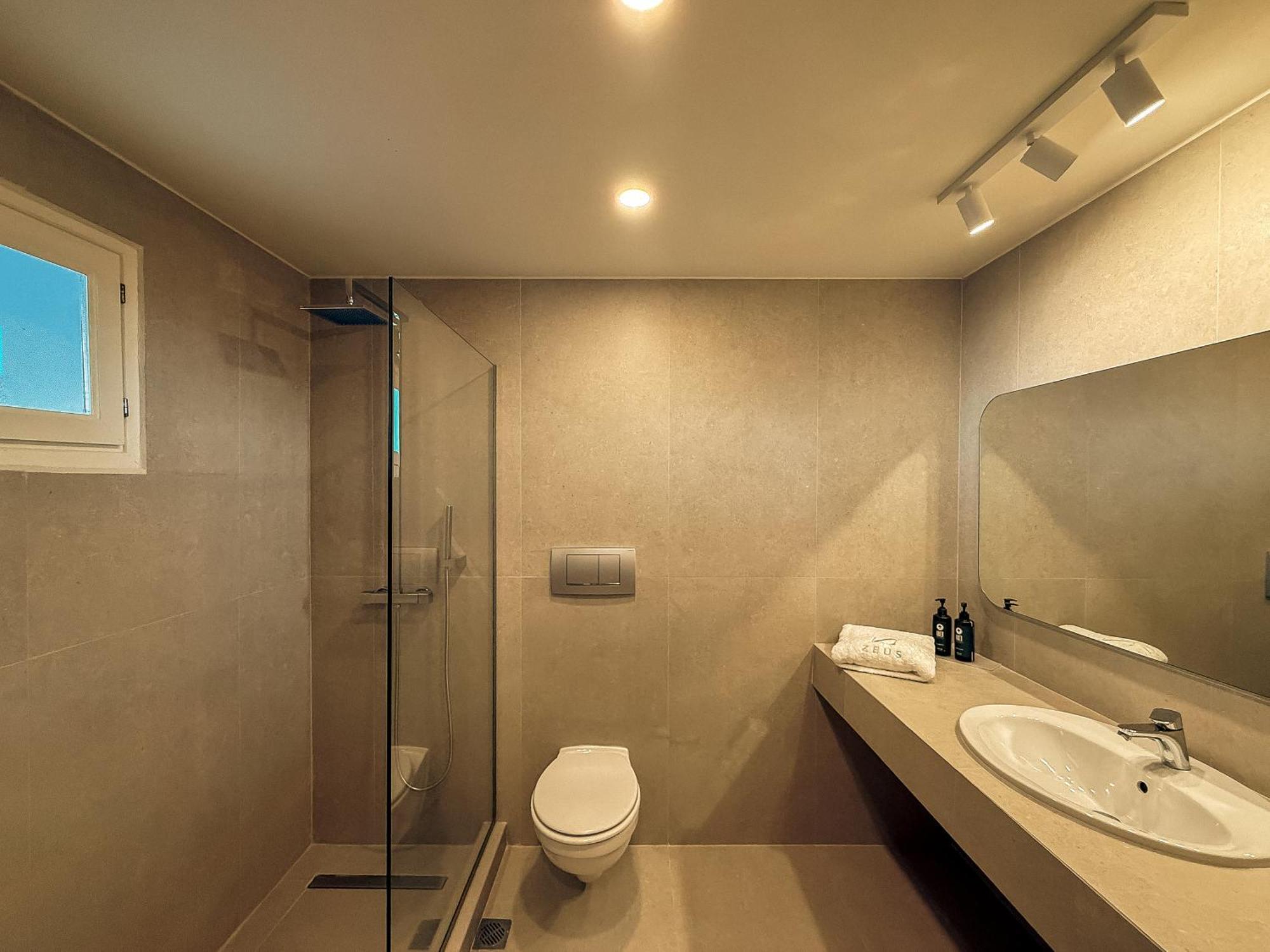 Serenity Sea View room