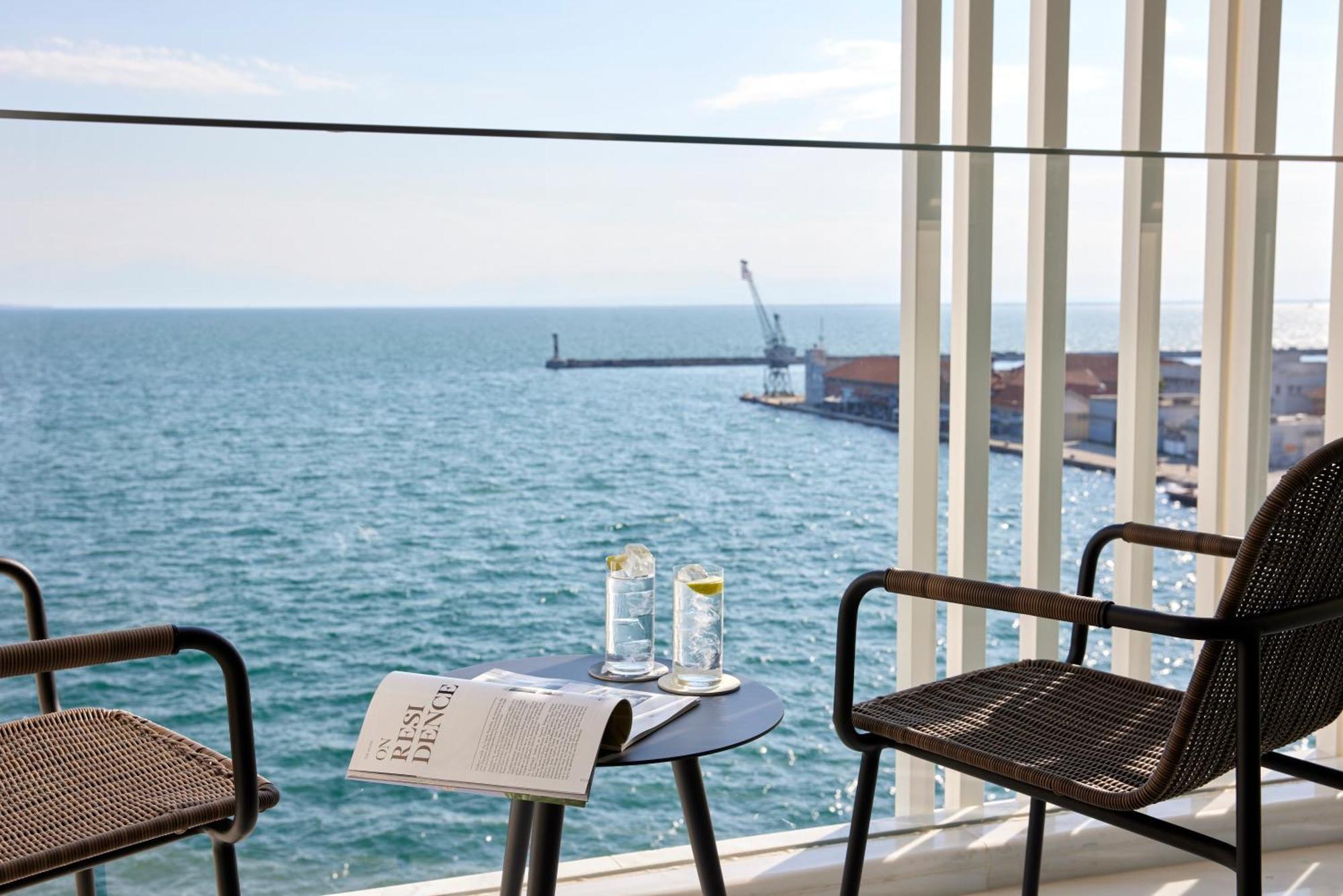 Deluxe Seafront Room Balcony