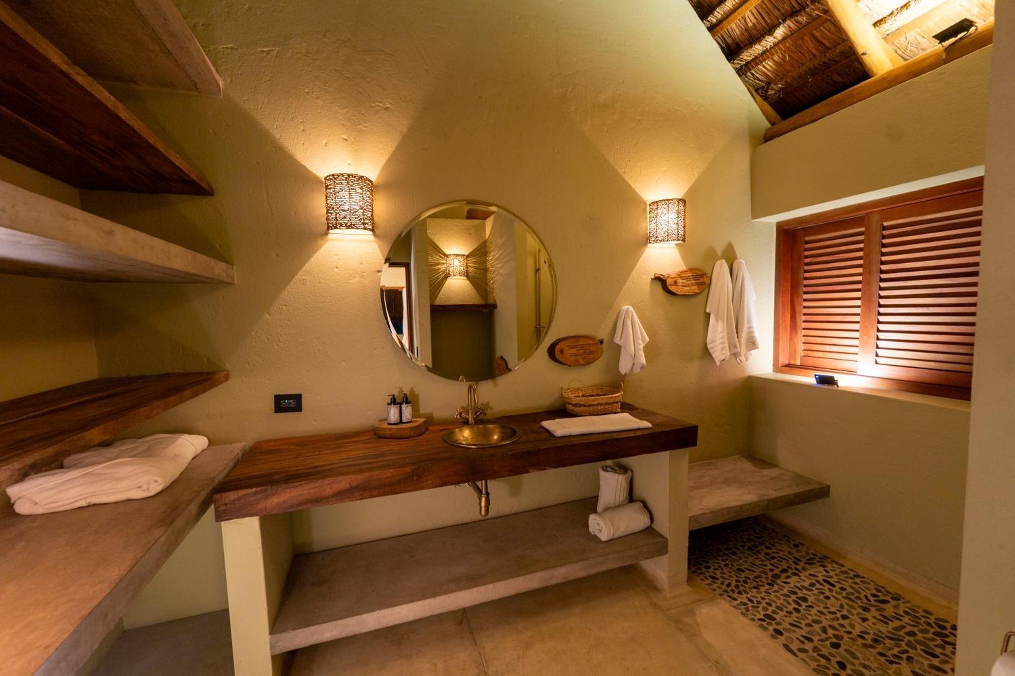 Superior King Suite