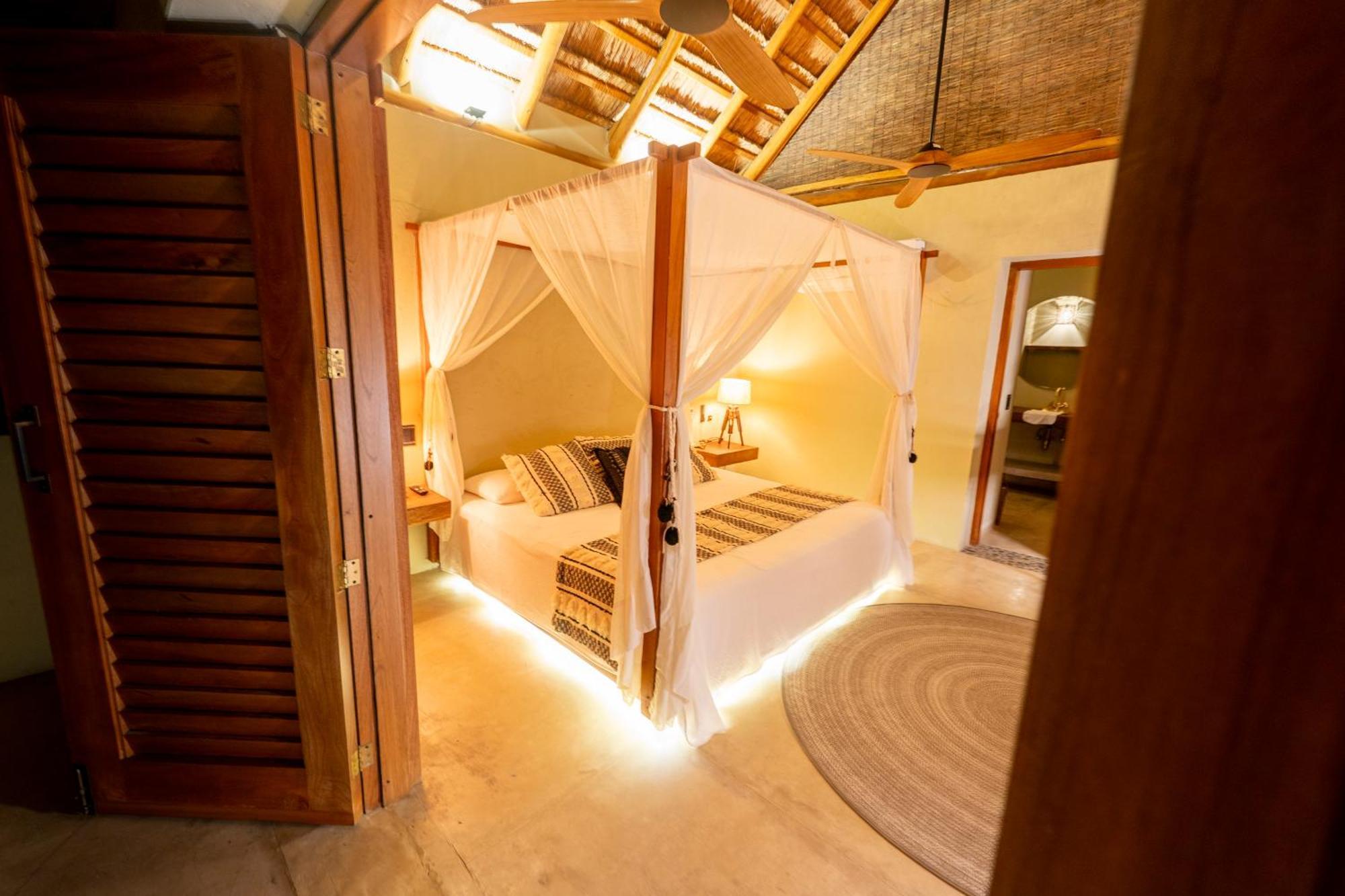 Superior King Suite