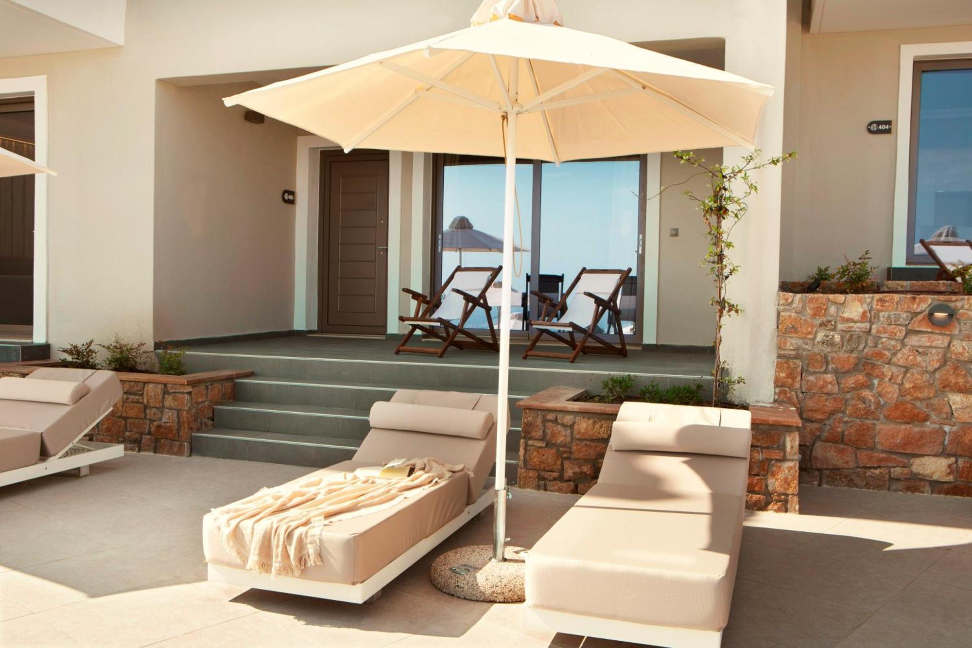 EXECUTIVE BUNGALOW SEA VIEW