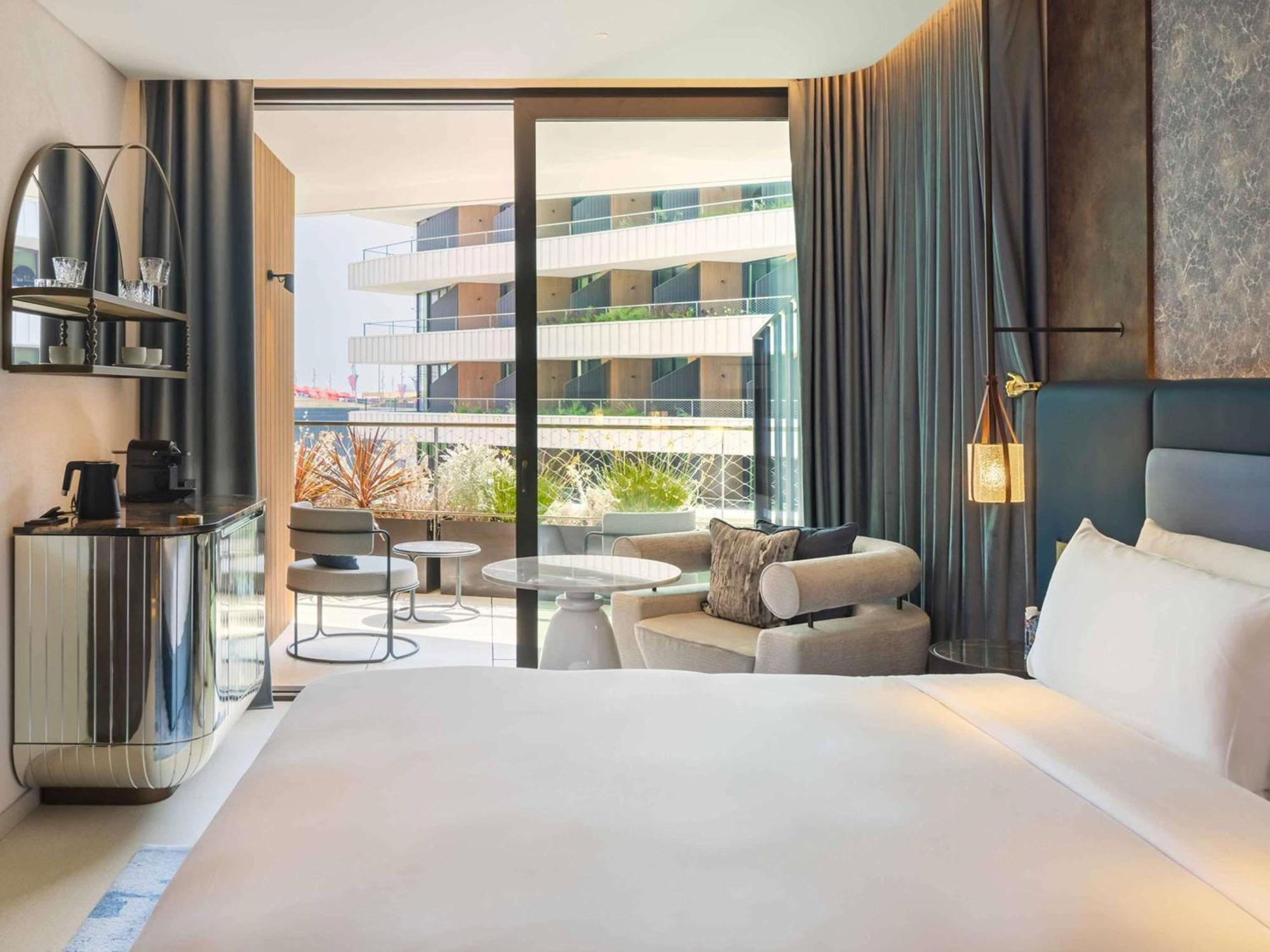 Delight King Room