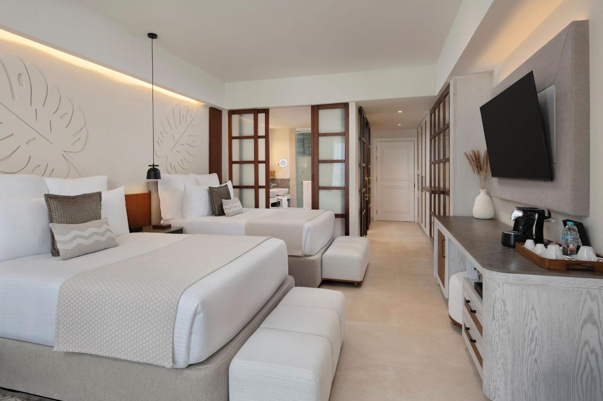 Junior Suite Tropical View Double Bed